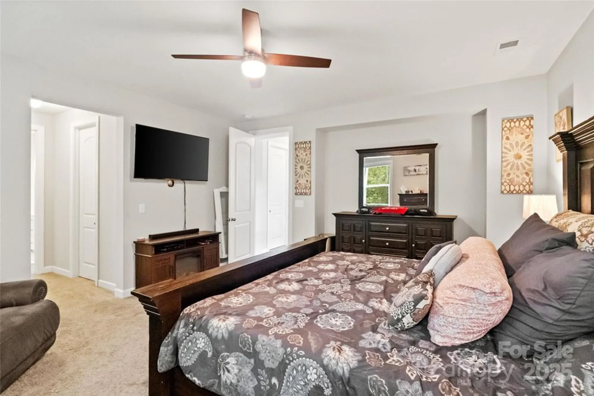 Property Slideshow image 33 of 48 | 467 sandbar pt, Lake Wylie, SC, 29710