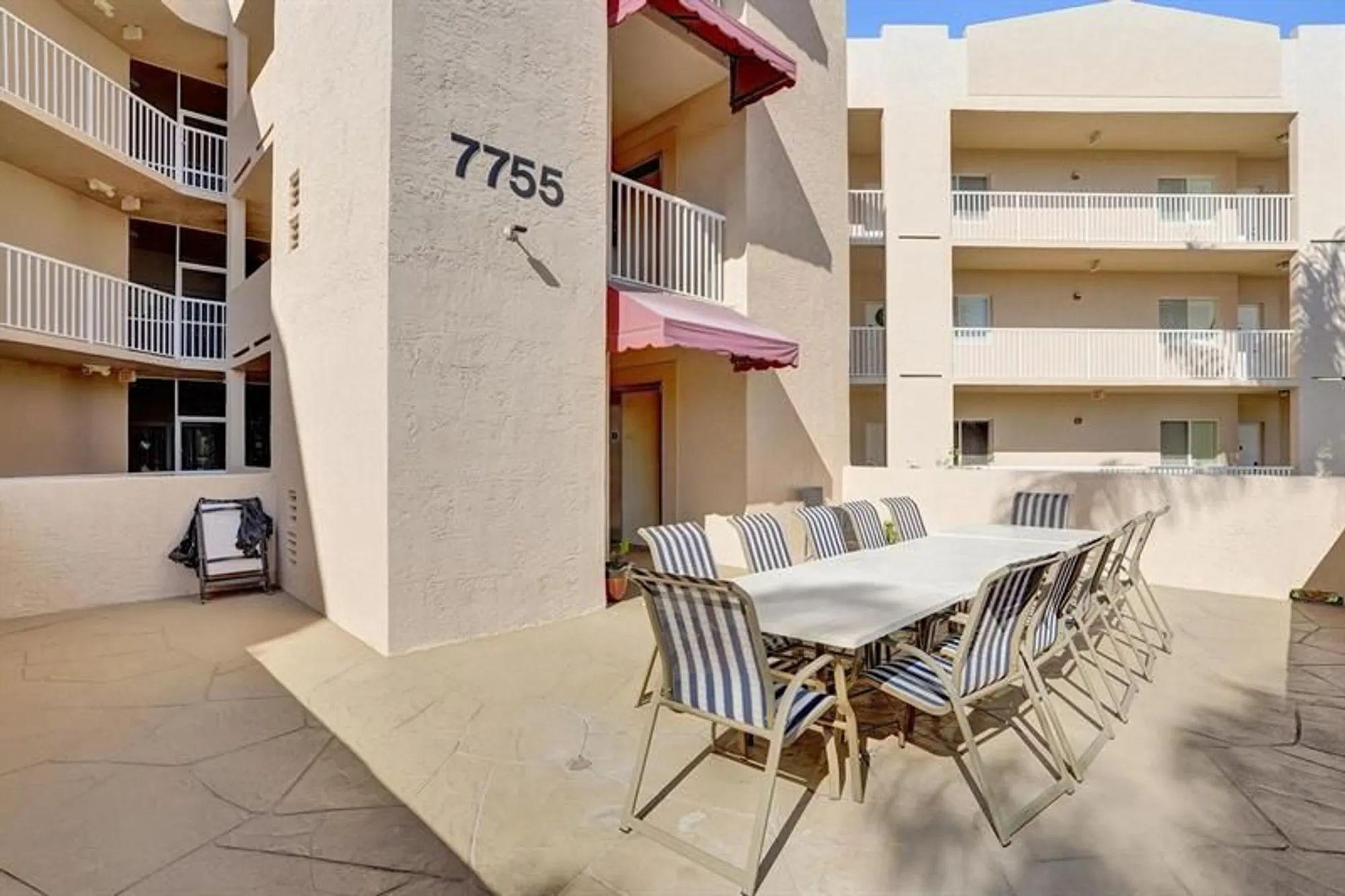 Property Slideshow image 55 of 57 | 7755 yardley dr 209, Tamarac, FL, 33321