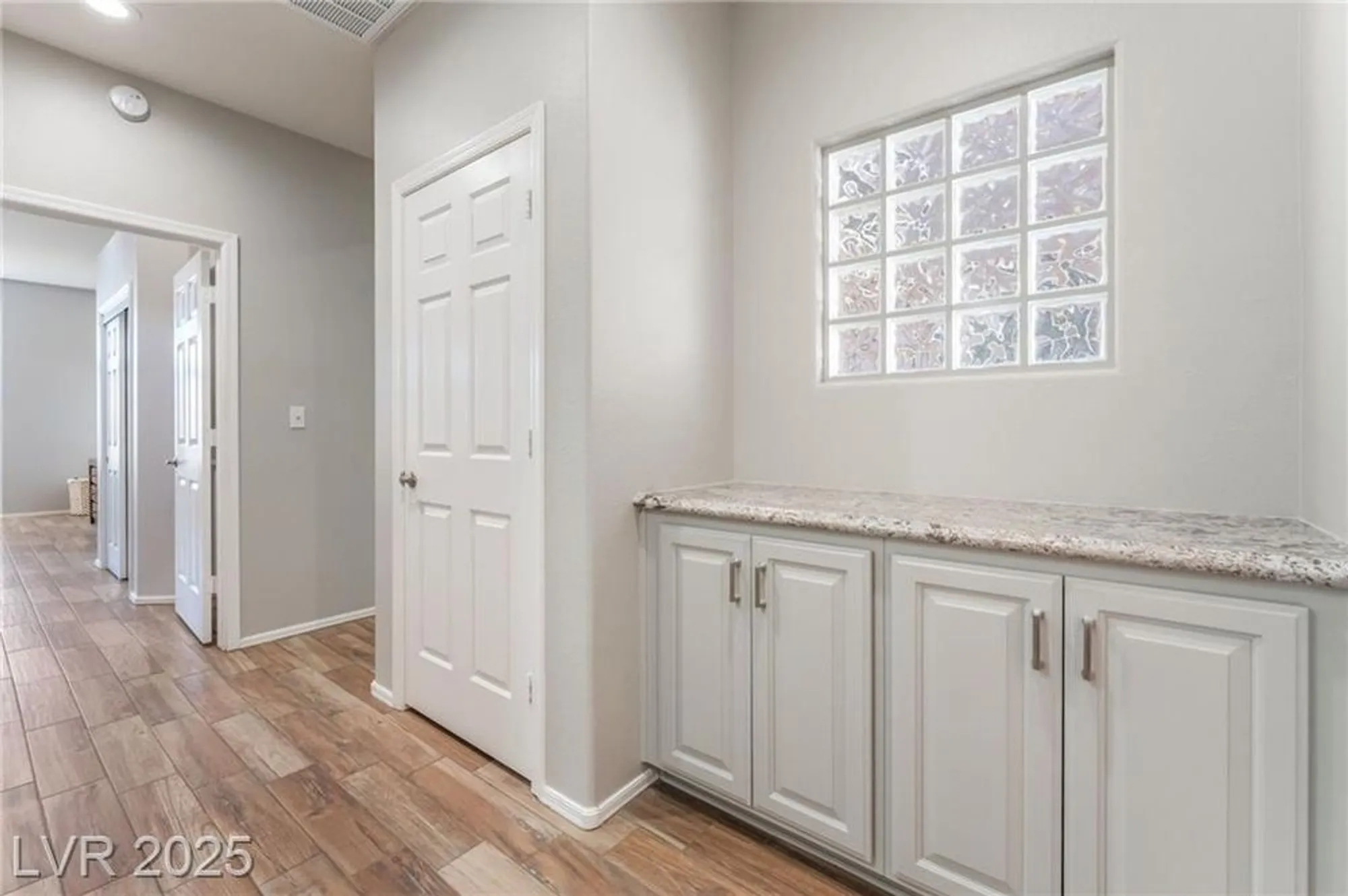 Property Slideshow image 22 of 42 | 10413 willamette pl, Las Vegas, NV, 89134