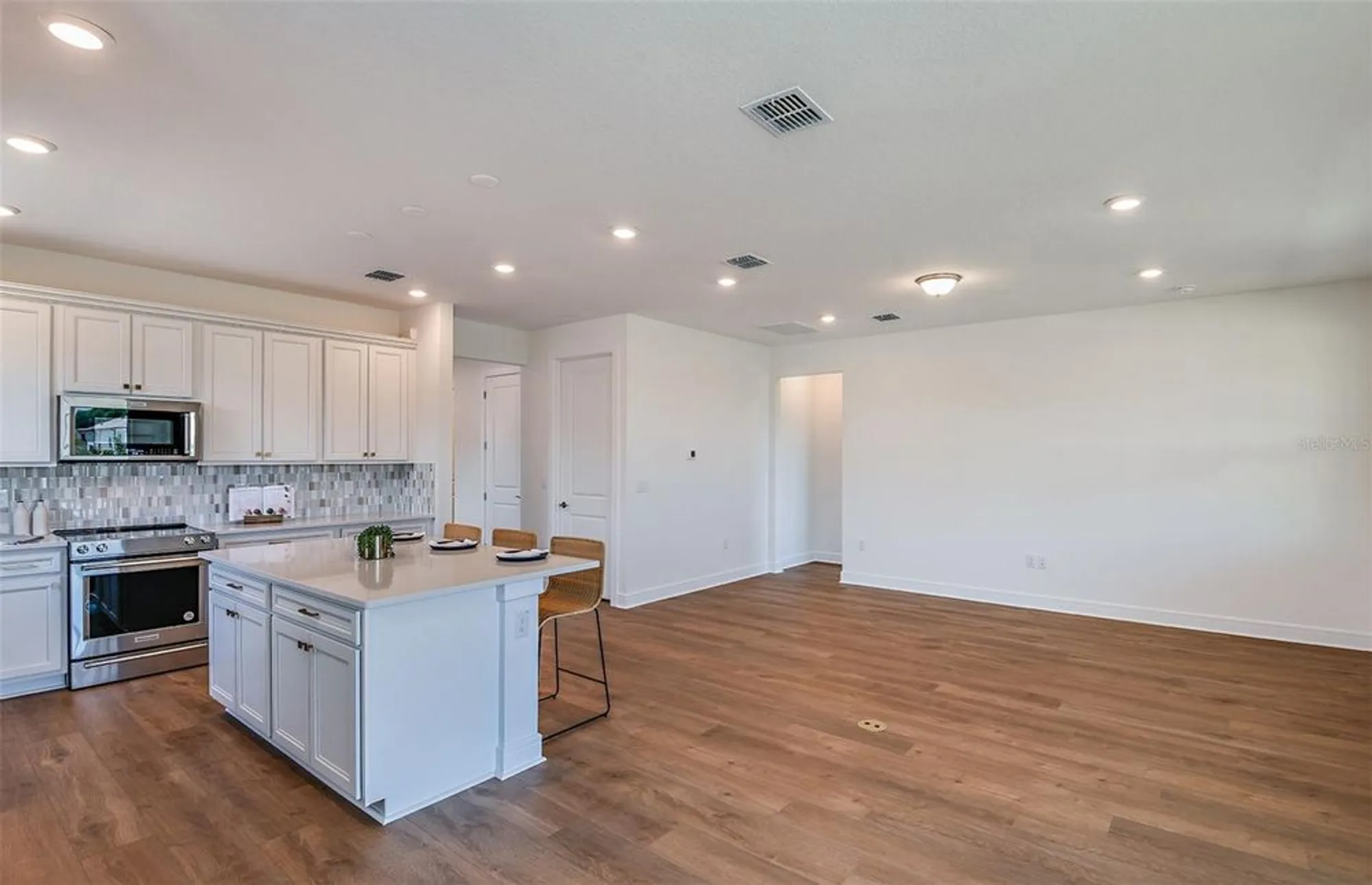 Property Slideshow image 9 of 37 | 5295 sw 87th ter, Ocala, FL, 34481