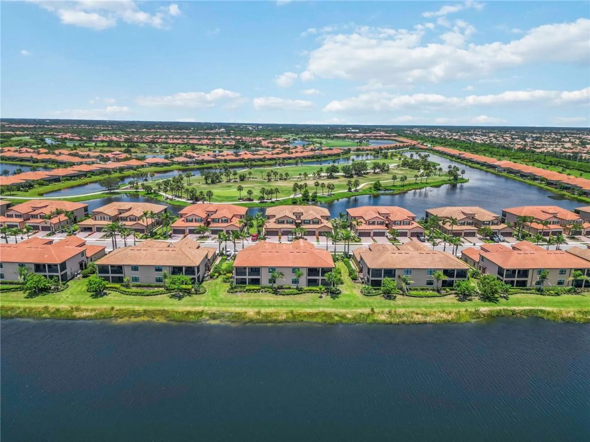 Property Slideshow image 53 of 100 | 10801 tarflower dr 102, Venice, FL, 34293