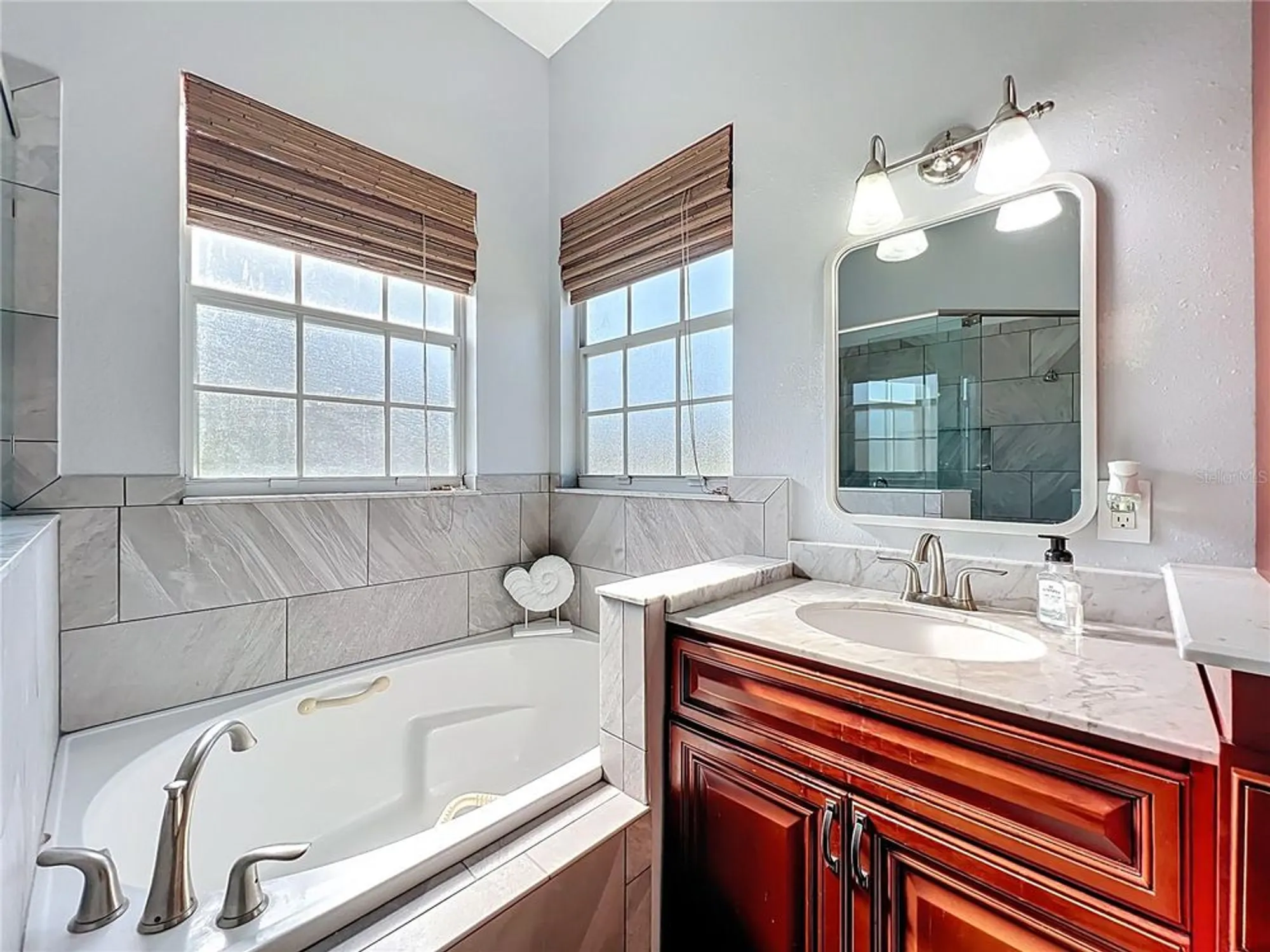 Property Slideshow image 37 of 62 | 3700 plantation blvd, Leesburg, FL, 34748