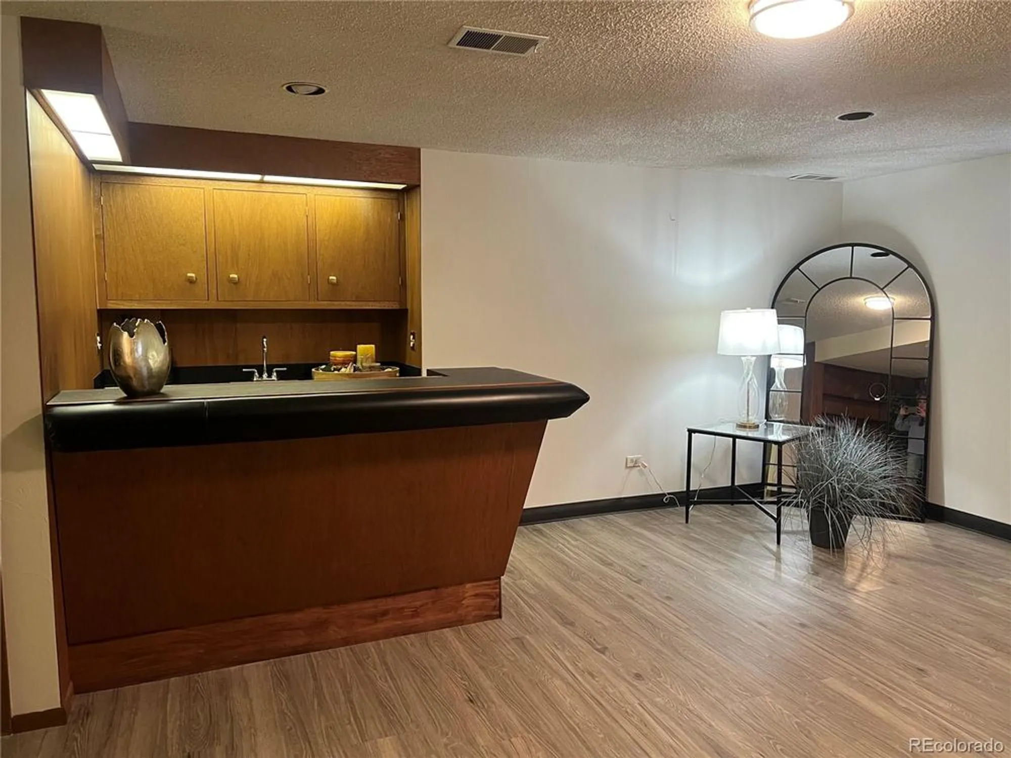 Property Slideshow image 22 of 25 | 2808 s heather gardens way b, Aurora, CO, 80014