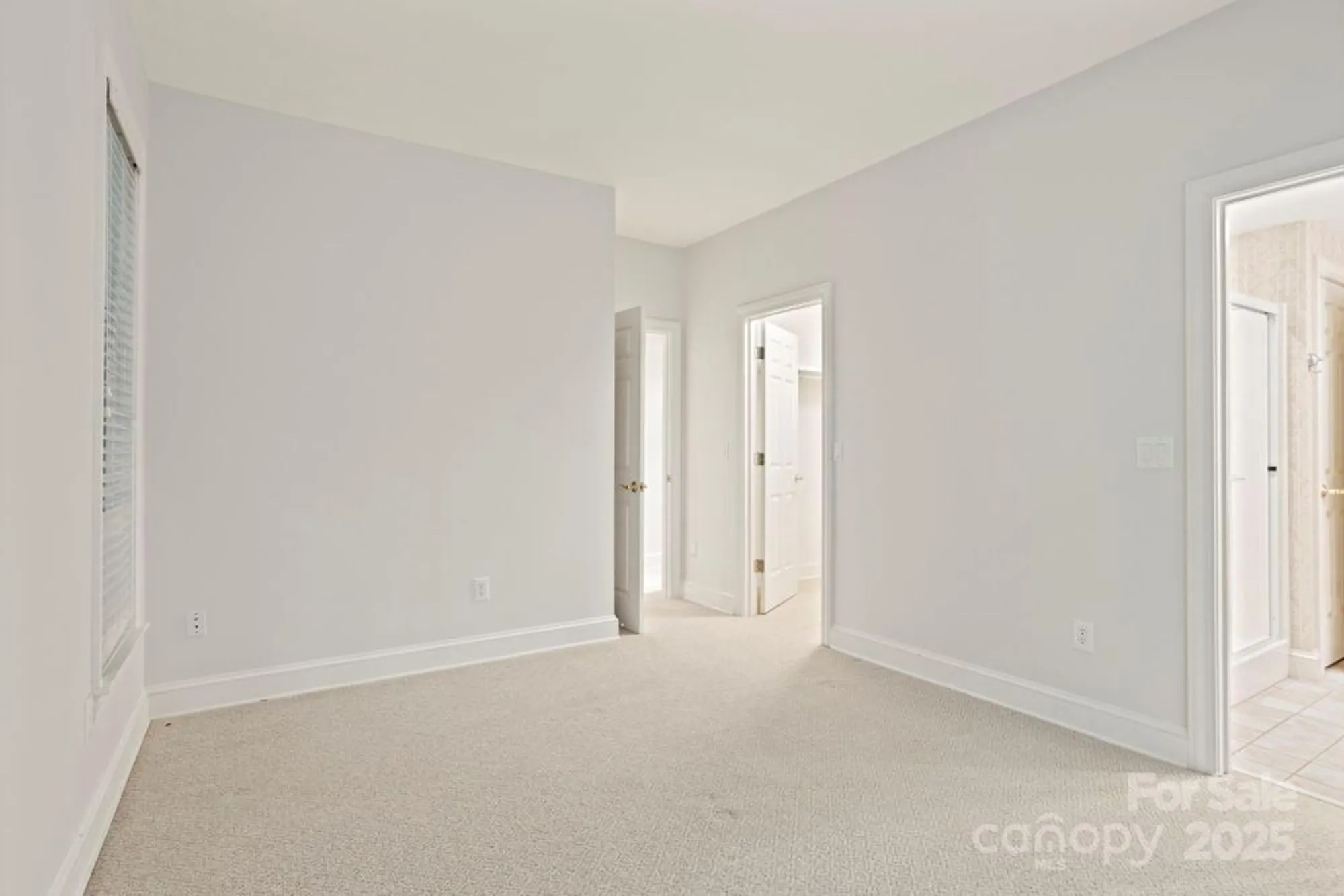 Property Slideshow image 38 of 48 | 132 berry creek dr, Flat Rock, NC, 28731