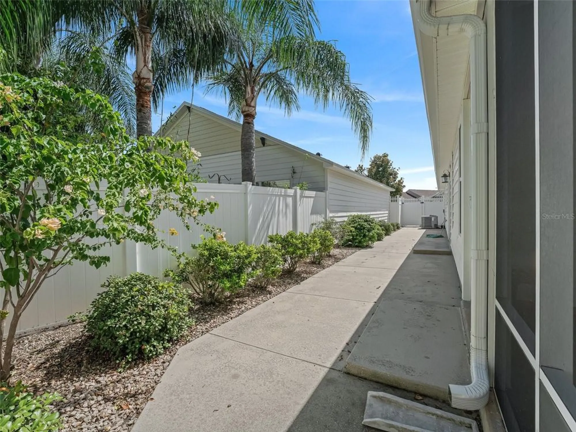 Property Slideshow image 39 of 48 | 1762 meadowlark ave, The Villages, FL, 32162