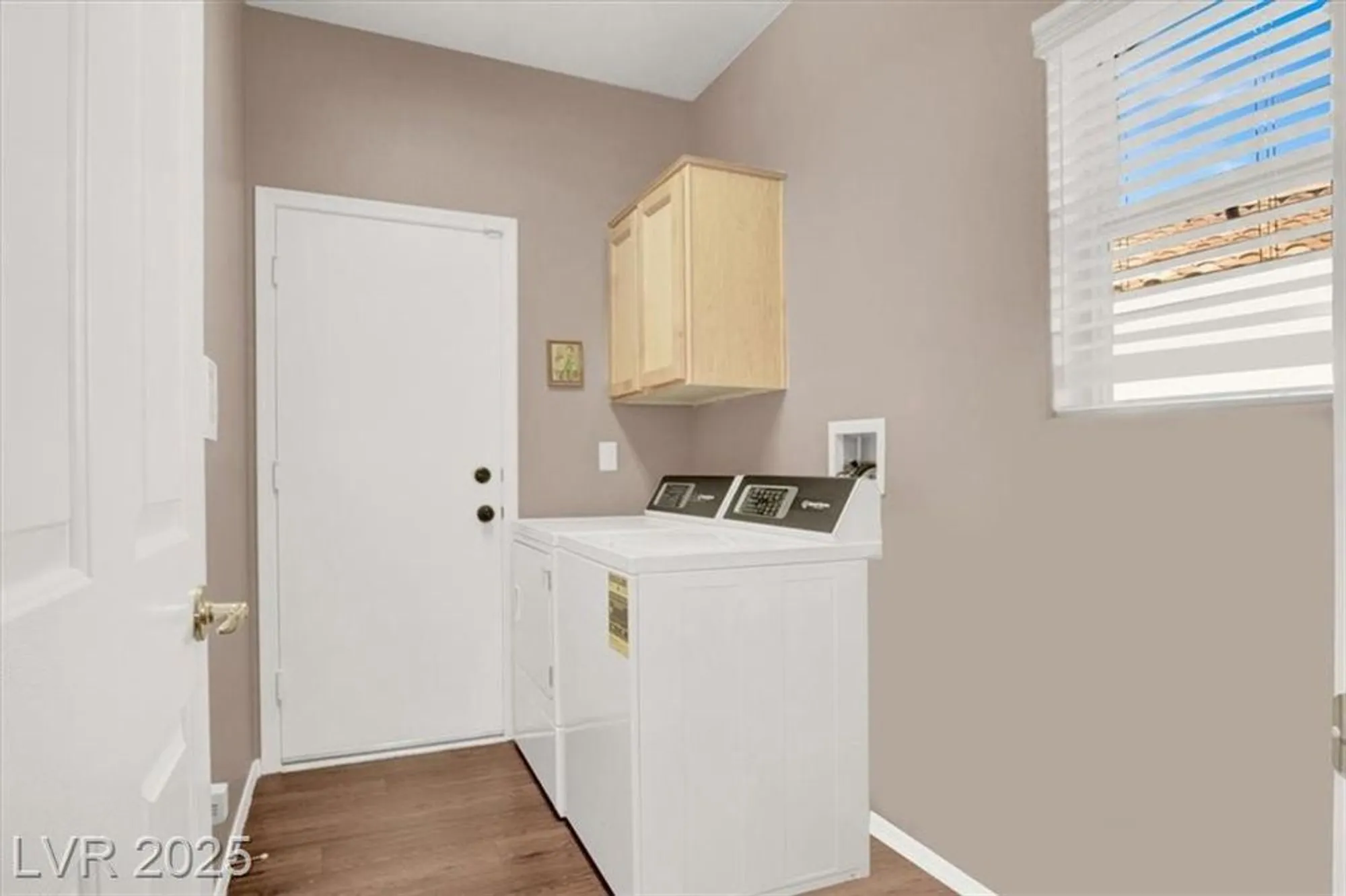 Property Slideshow image 23 of 33 | 9525 salem hills ct, Las Vegas, NV, 89134