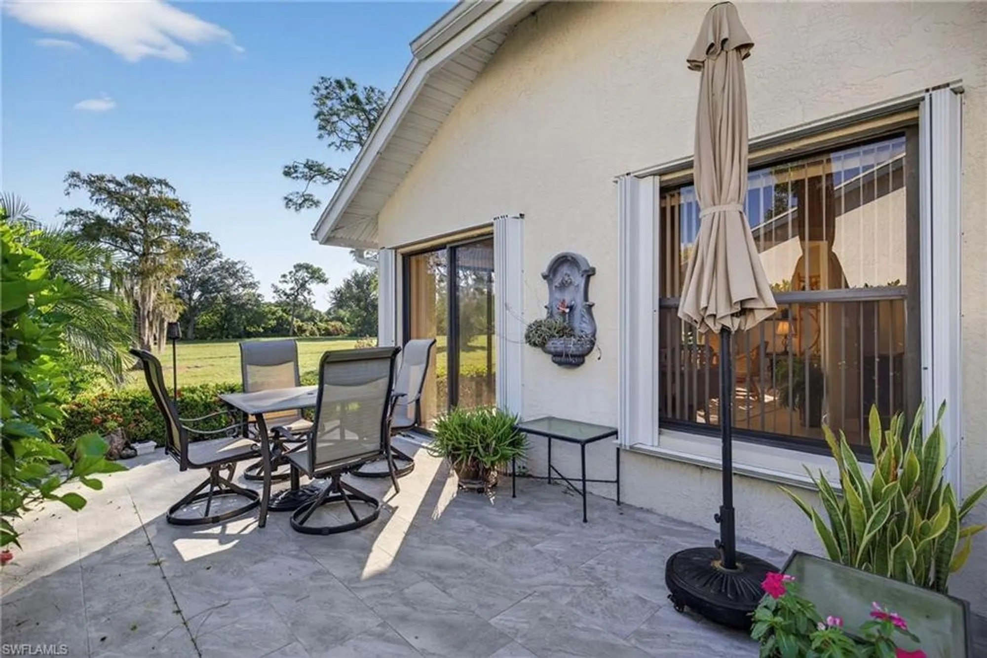 Property Slideshow image 25 of 27 | 150 estelle dr, Naples, FL, 34112