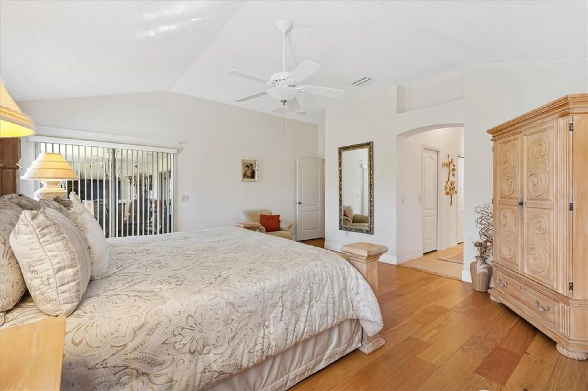 Property Slideshow image 22 of 37 | 552 society hill cir, The Villages, FL, 32162