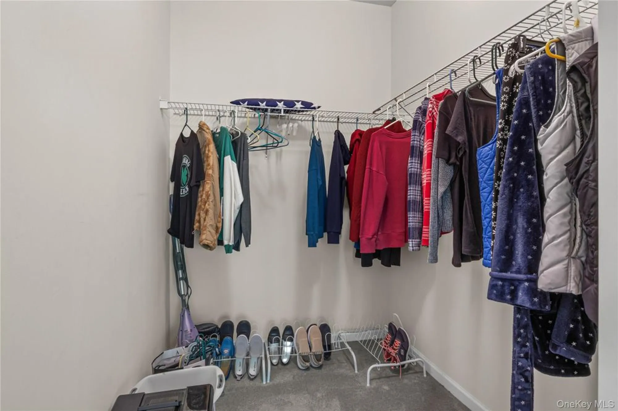 Property Slideshow image 20 of 32 | 48 avery ln, Miller Place, NY, 11764