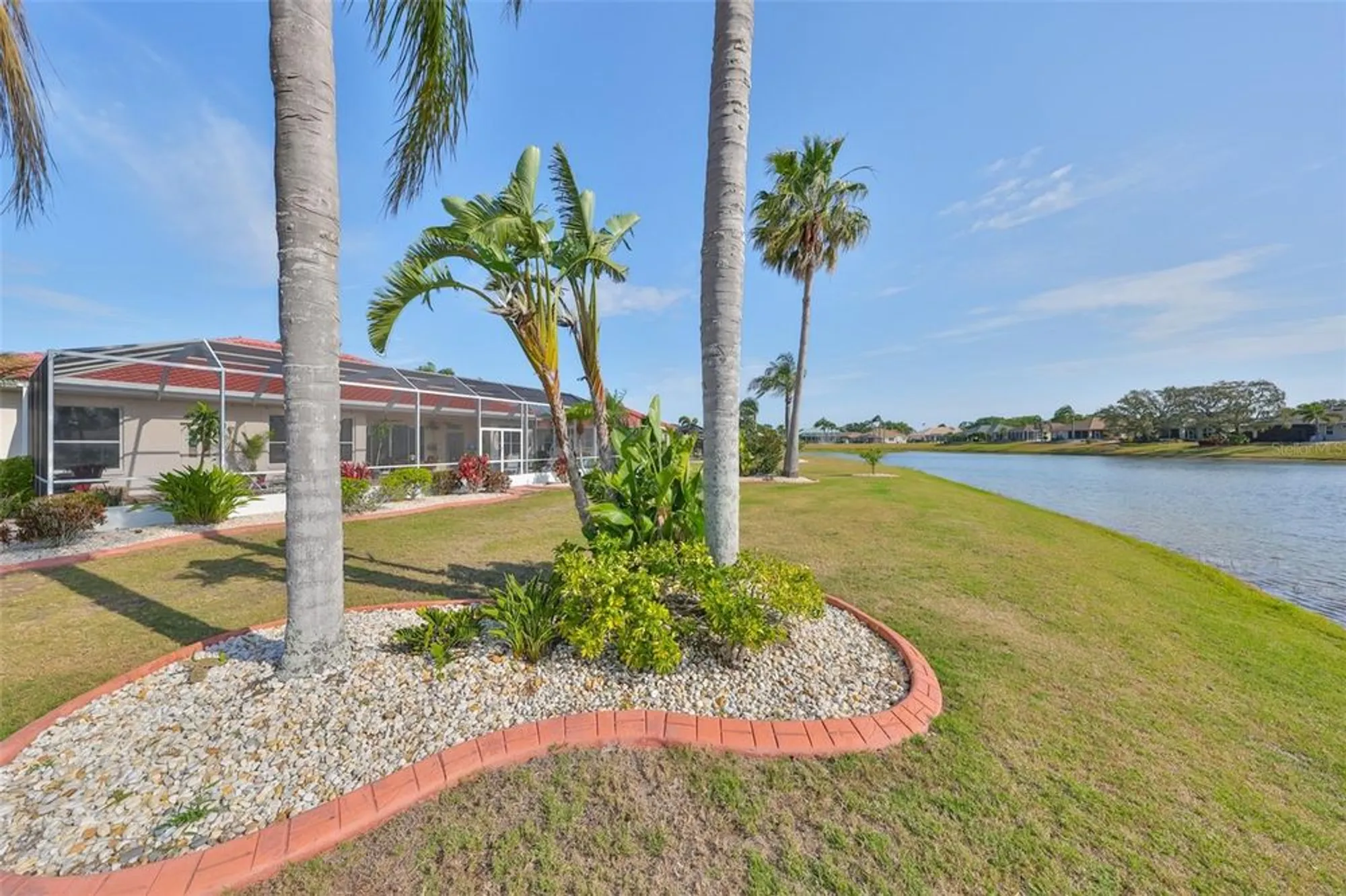 Property Slideshow image 35 of 51 | 1123 signature dr, Sun City Center, FL, 33573