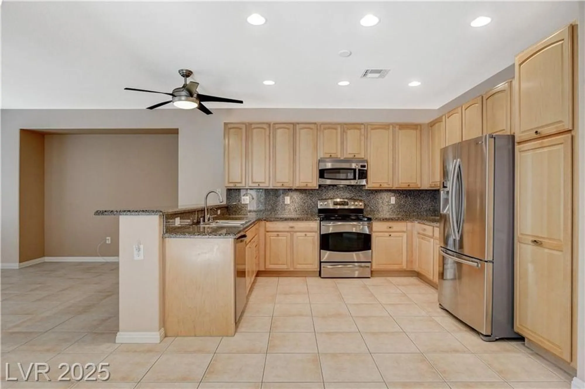 Property Slideshow image 24 of 83 | 10255 riva de angelo ave, Las Vegas, NV, 89135