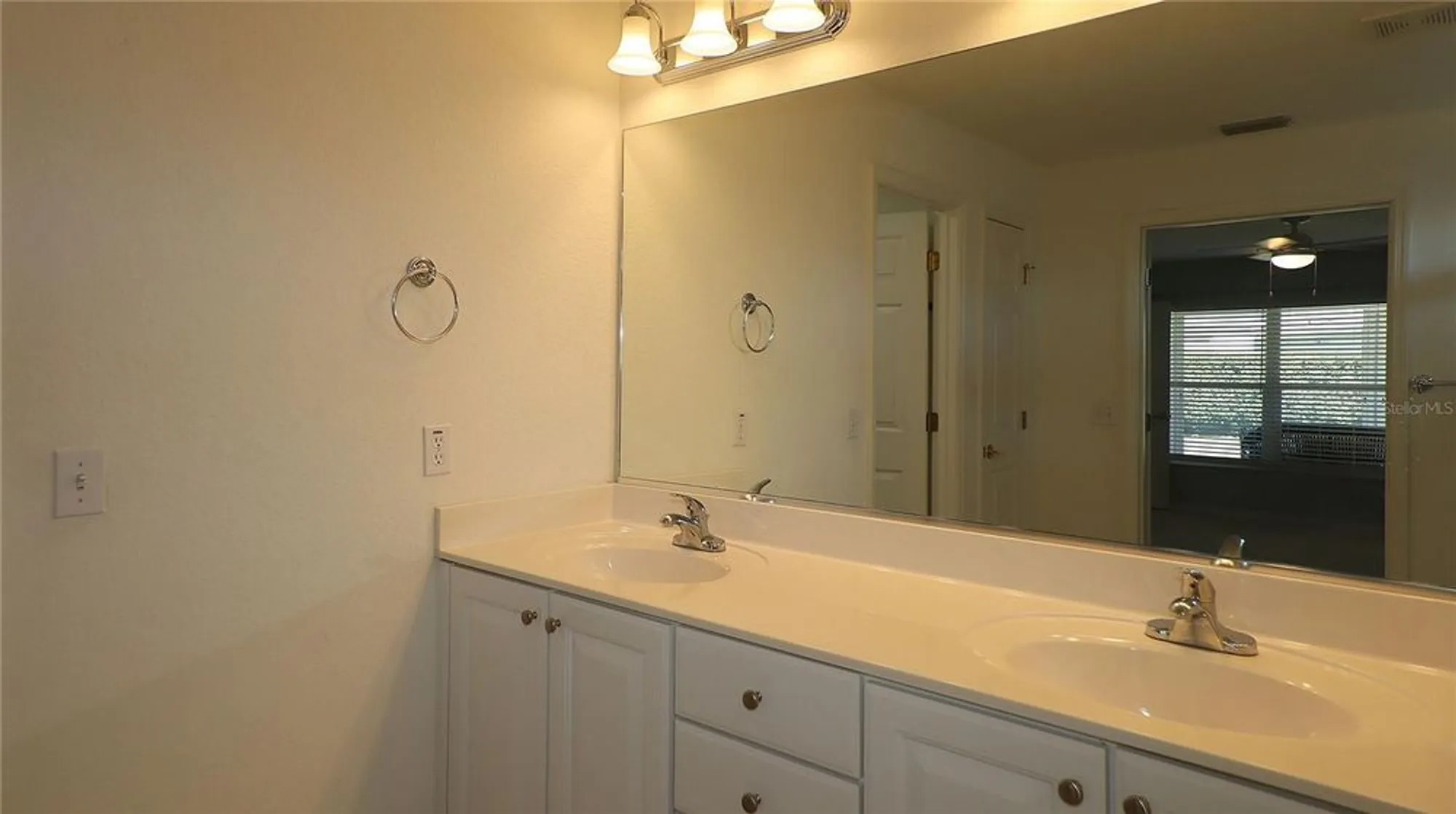 Property Slideshow image 17 of 62 | 13516 se 87th cir, Summerfield, FL, 34491