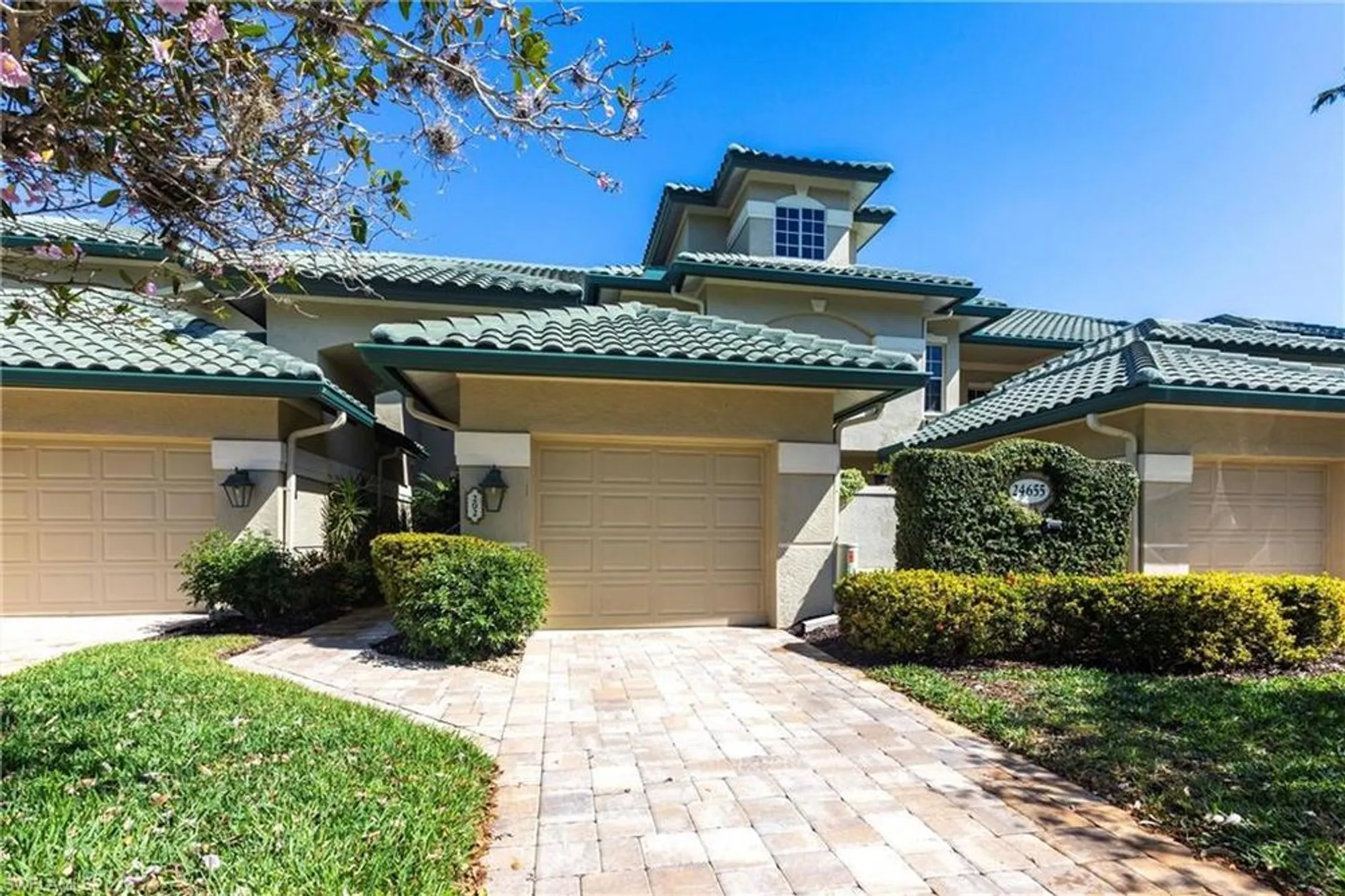 Property Slideshow image 2 of 50 | 24655 canary island ct 202, Bonita Springs, FL, 34134