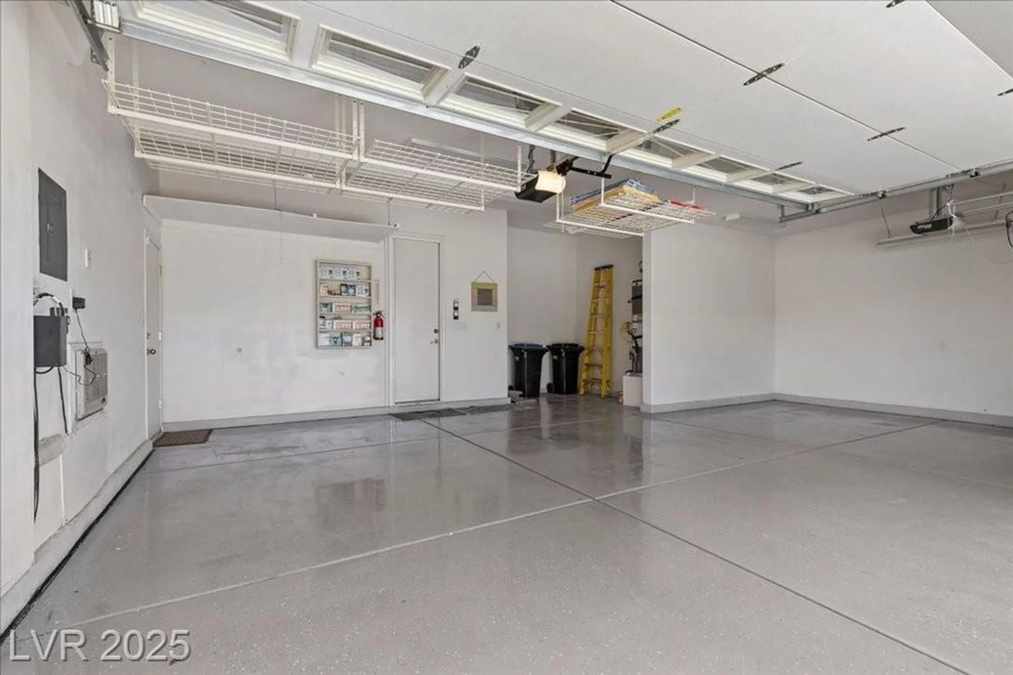 Property Slideshow image 34 of 45 | 2725 olivia heights ave, Henderson, NV, 89052