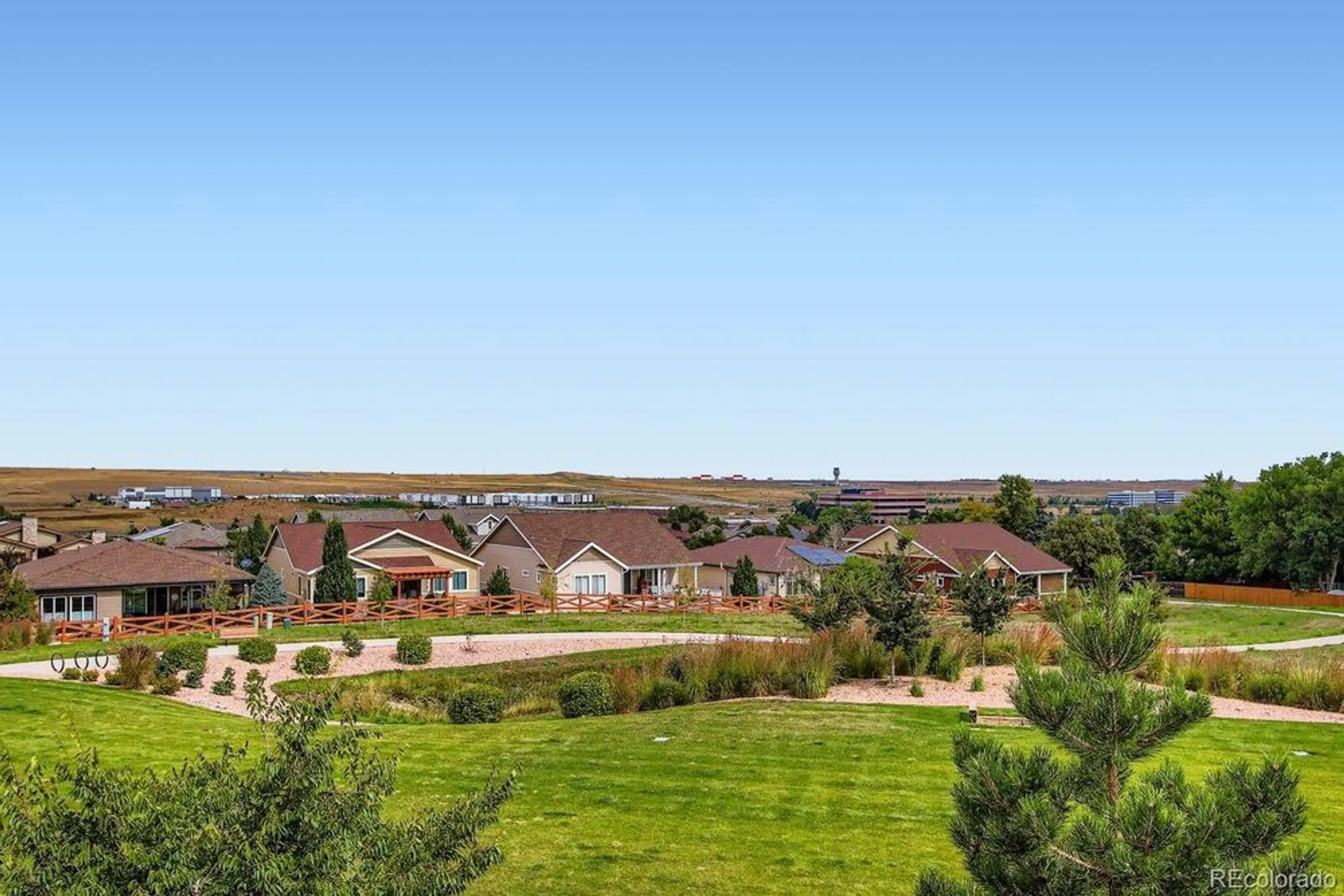 Property Slideshow image 29 of 37 | 10680 w big horn cir, Broomfield, CO, 80021