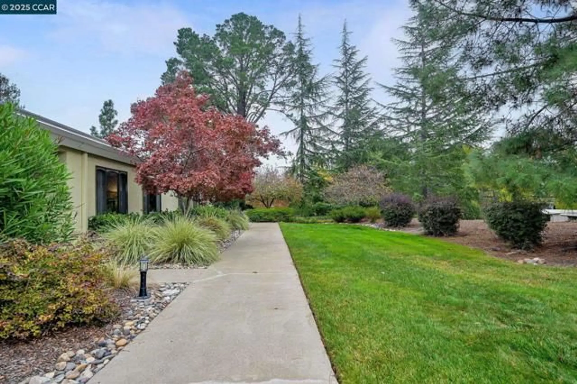 Property Slideshow image 3 of 40 | 1801 golden rain rd 3, Walnut Creek, CA, 94595