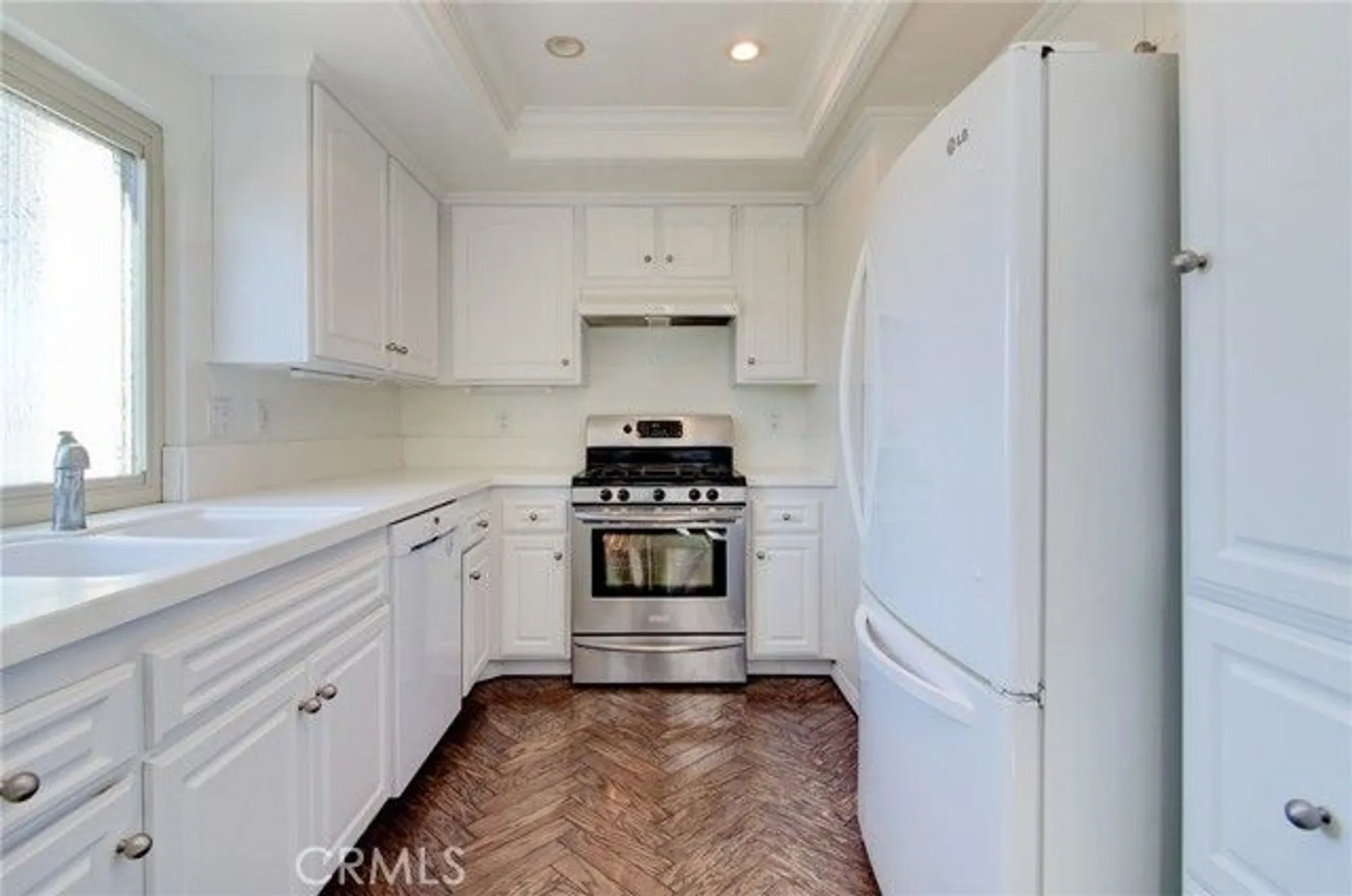 Property Slideshow image 9 of 30 | 8886 plumas cir unit 1124a, Huntington Beach, CA, 92646