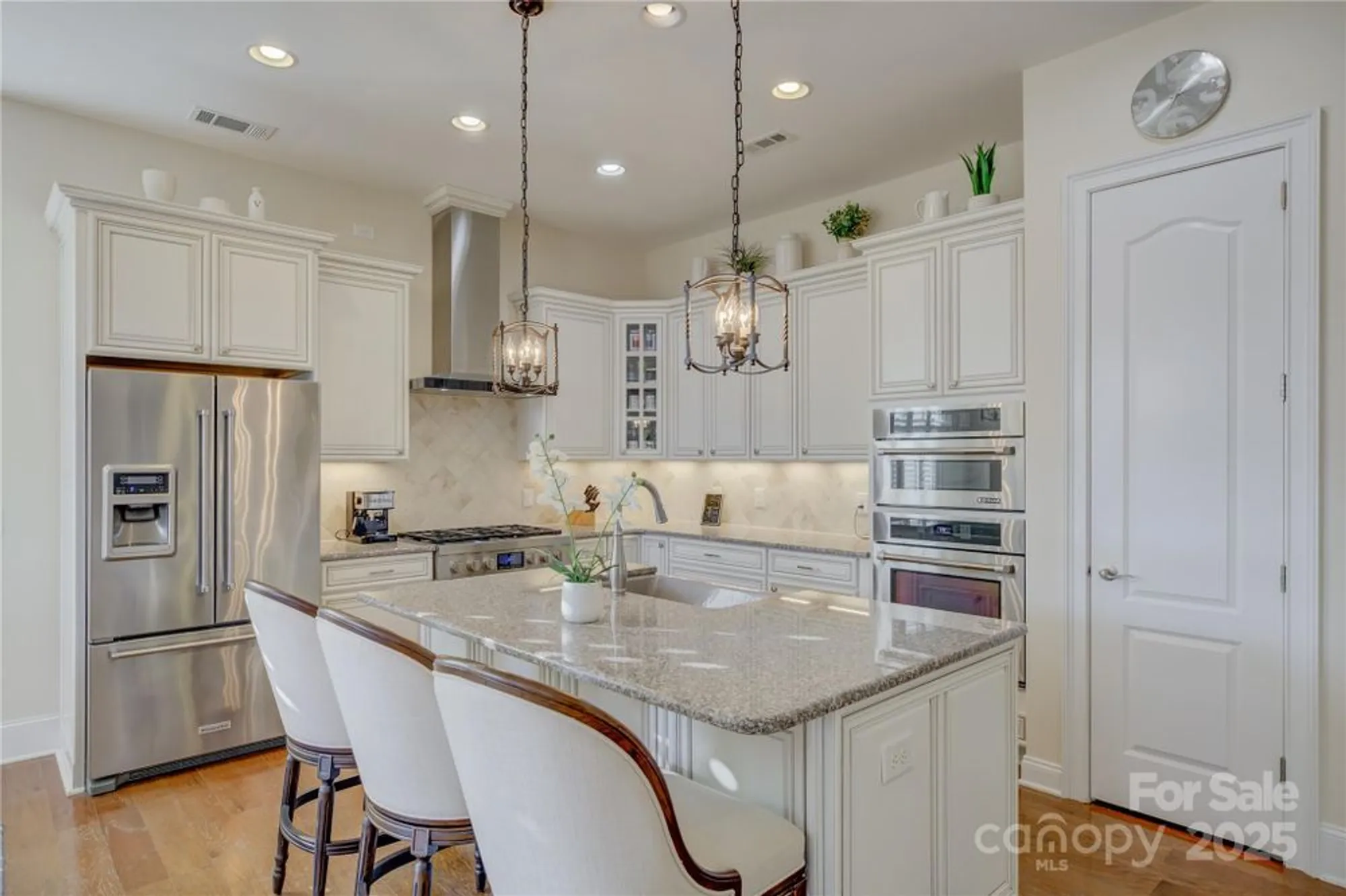 Property Slideshow image 13 of 48 | 15511 lake ridge rd, Charlotte, NC, 28278