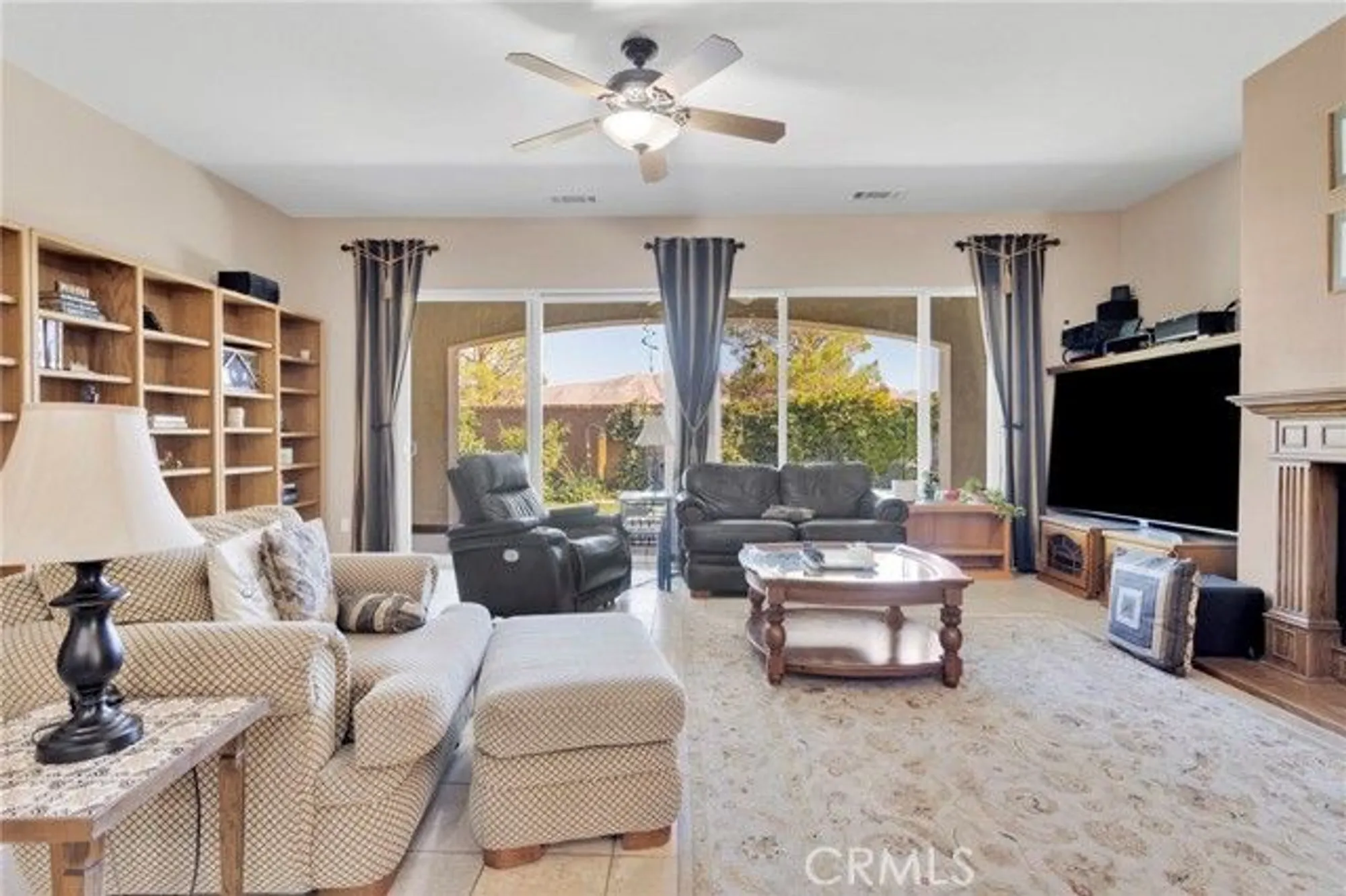 Property Slideshow image 14 of 33 | 10215 wascana ln, Apple Valley, CA, 92308