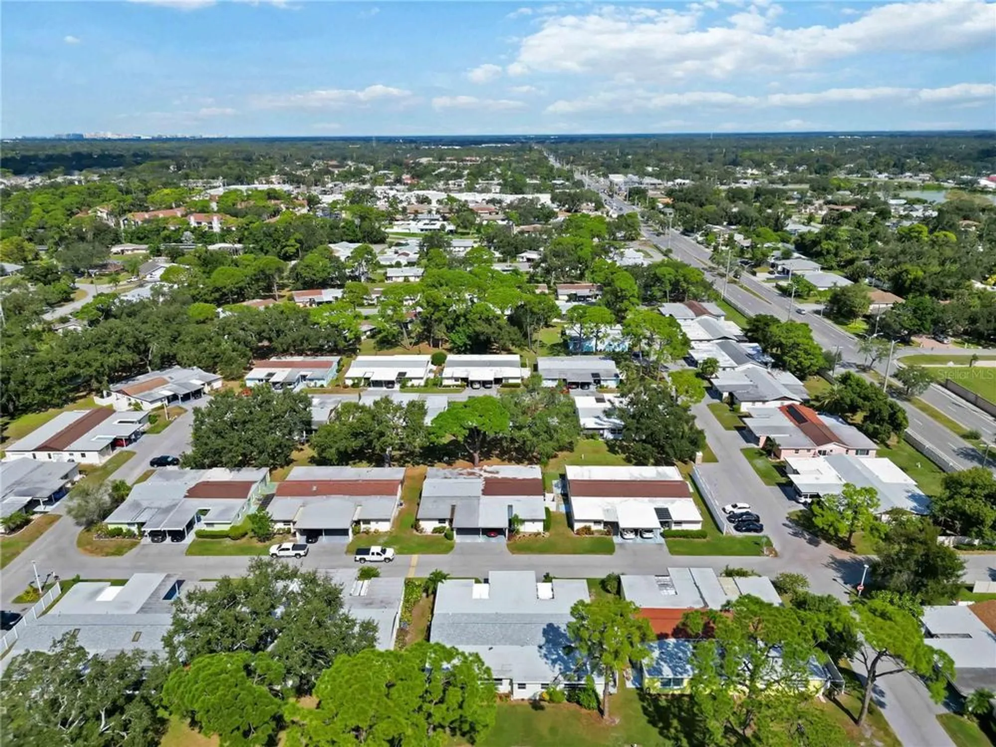 Property Slideshow image 37 of 51 | 3527 silver pine ct # 82, Sarasota, FL, 34231