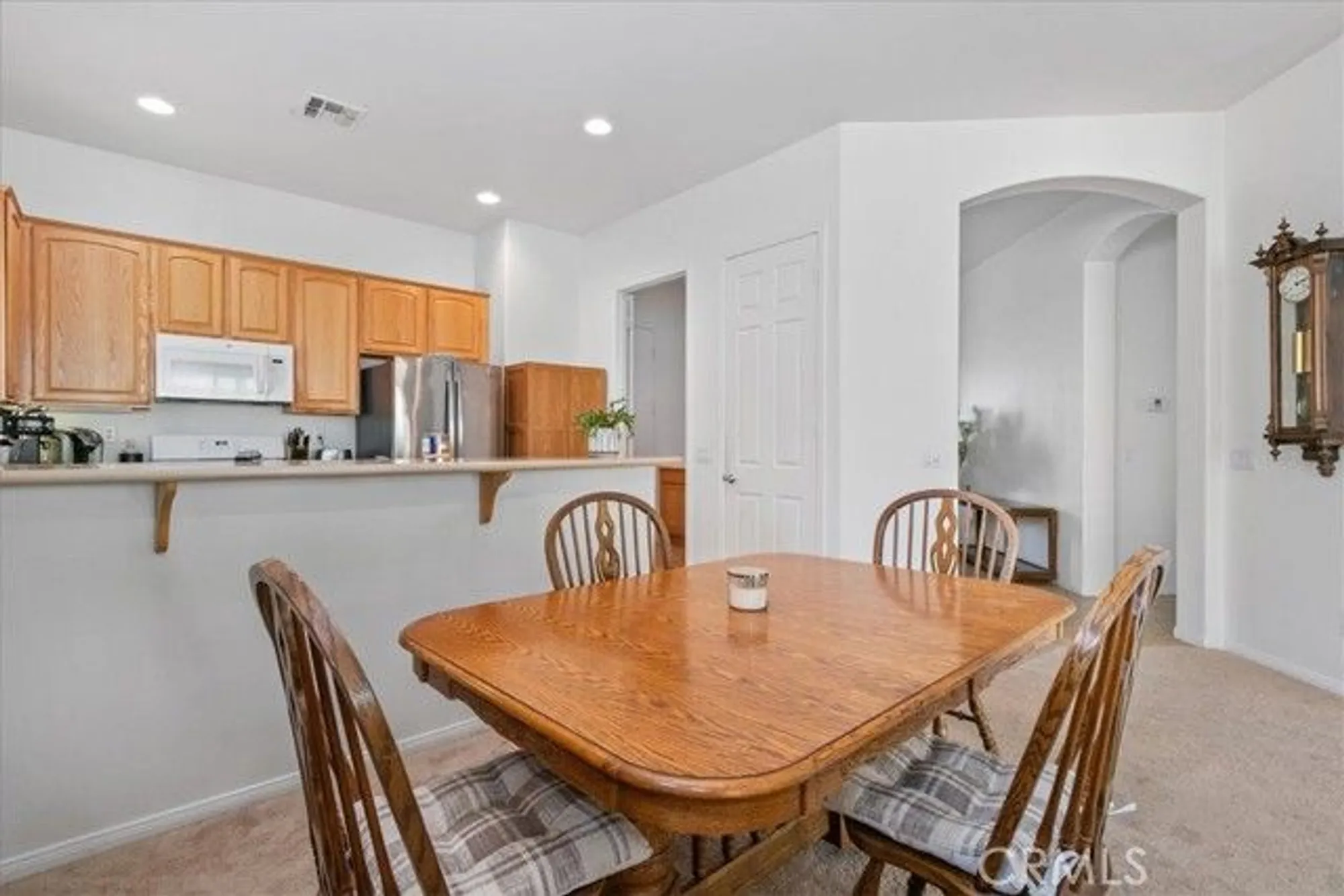 Property Slideshow image 14 of 33 | 1664 landmark way, Beaumont, CA, 92223