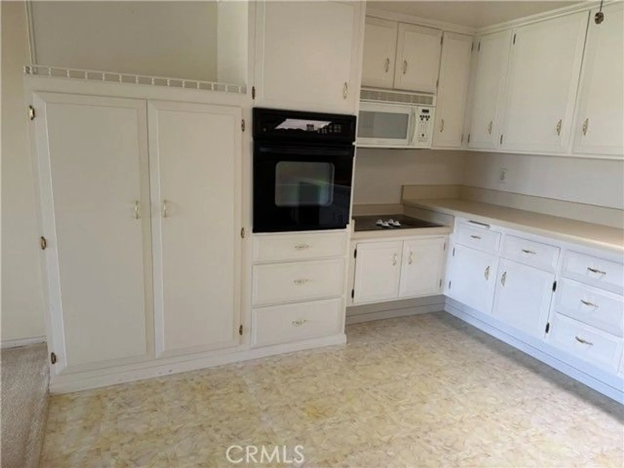 Property Slideshow image 7 of 16 | 13720 saint andrews dr # m1-45j, Seal Beach, CA, 90740