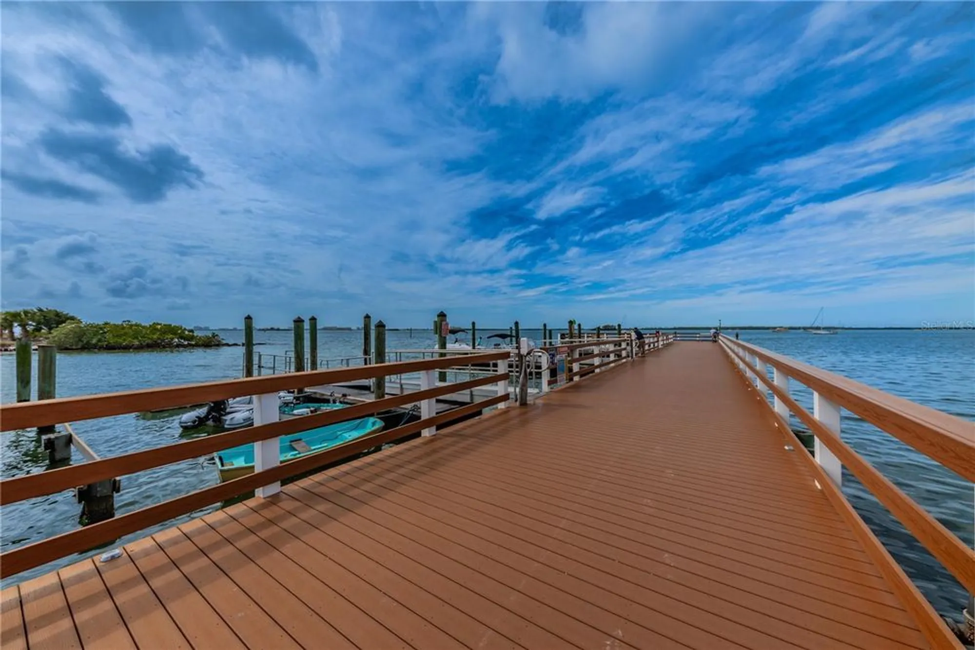 Property Slideshow image 54 of 57 | 634 edgewater dr 644, Dunedin, FL, 34698
