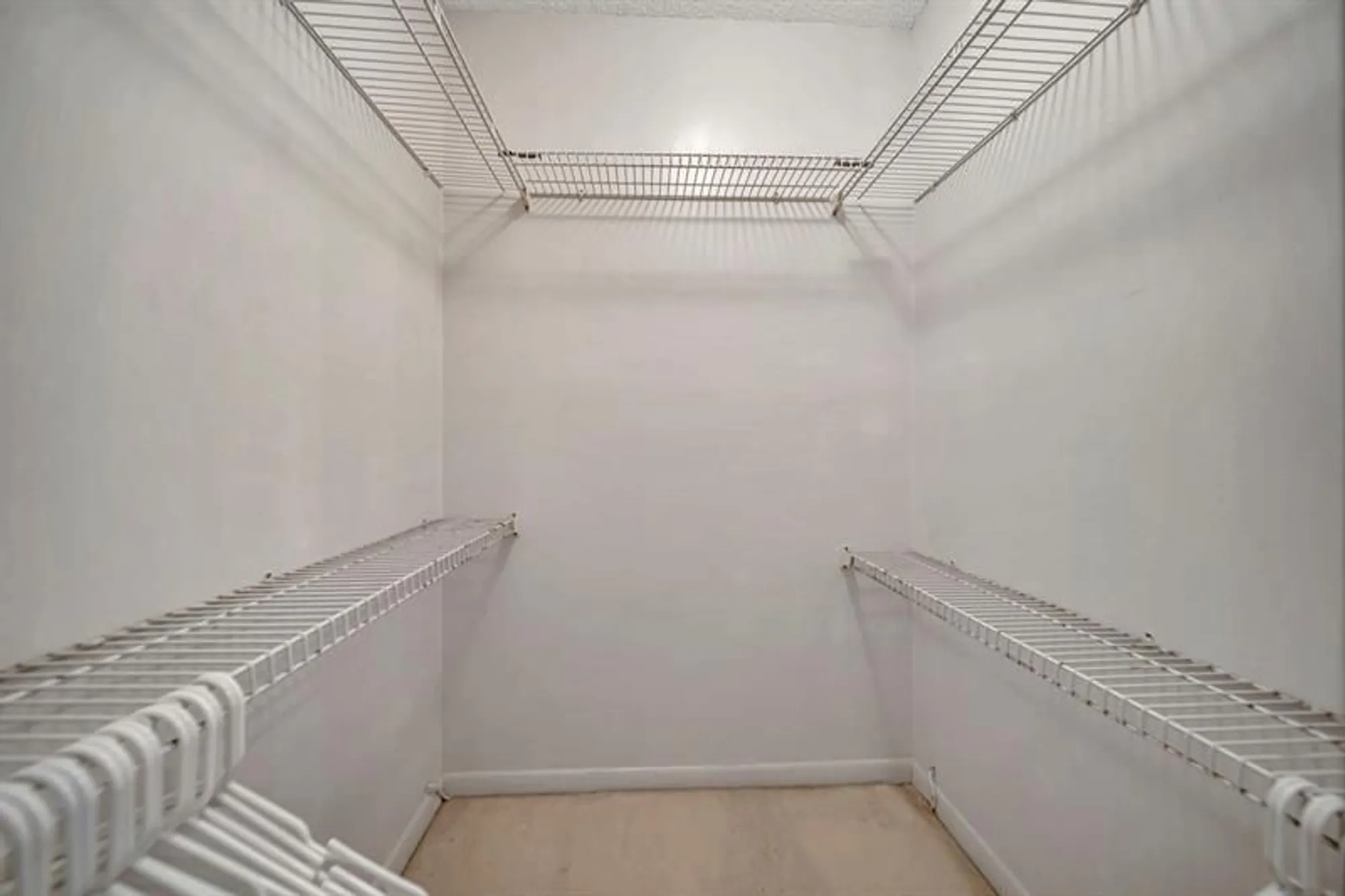 Property Slideshow image 28 of 61 | 3521 environ blvd b501, Lauderhill, FL, 33319