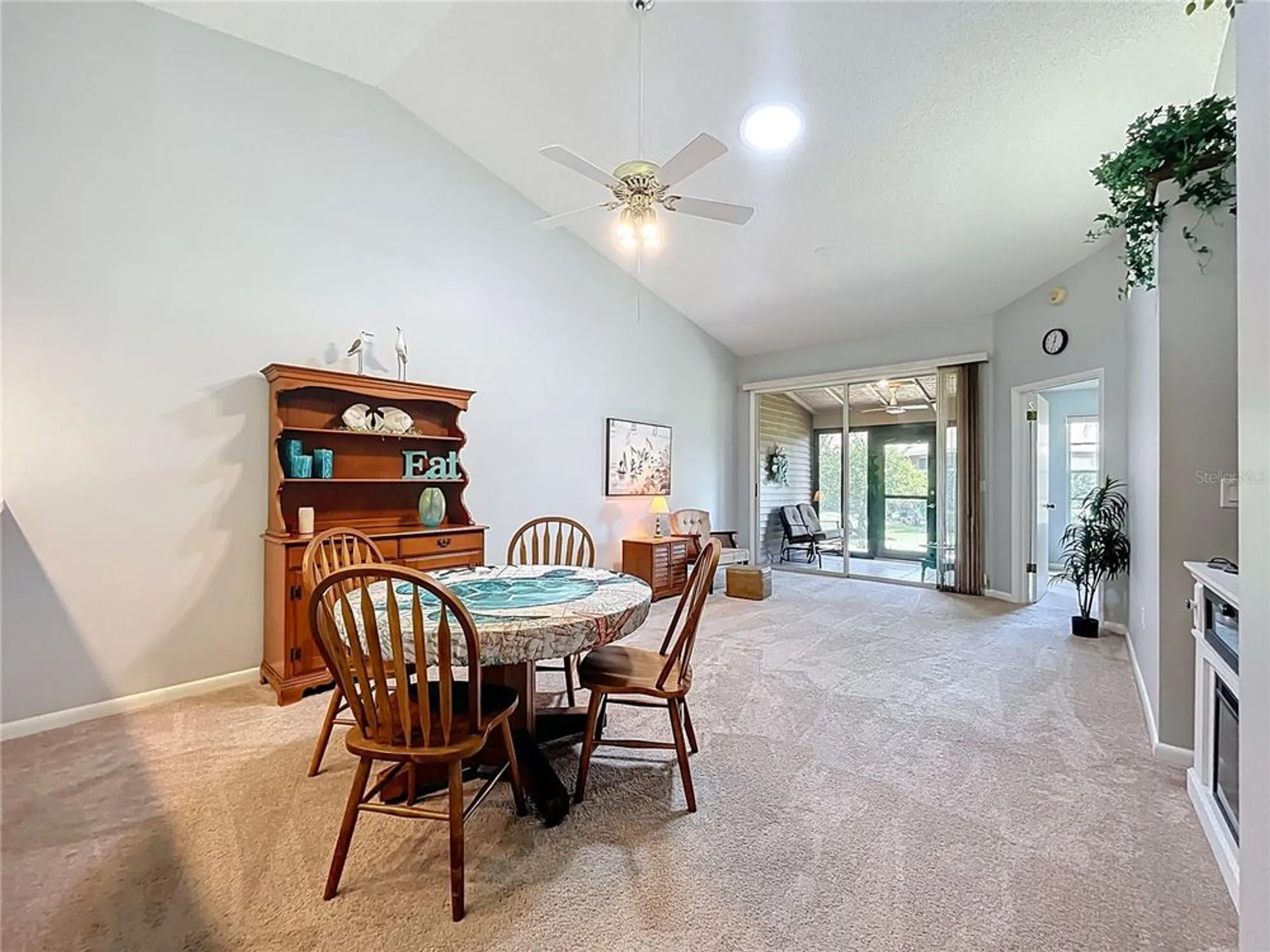 Property Slideshow image 16 of 55 | 5530 rosewall cir, Leesburg, FL, 34748