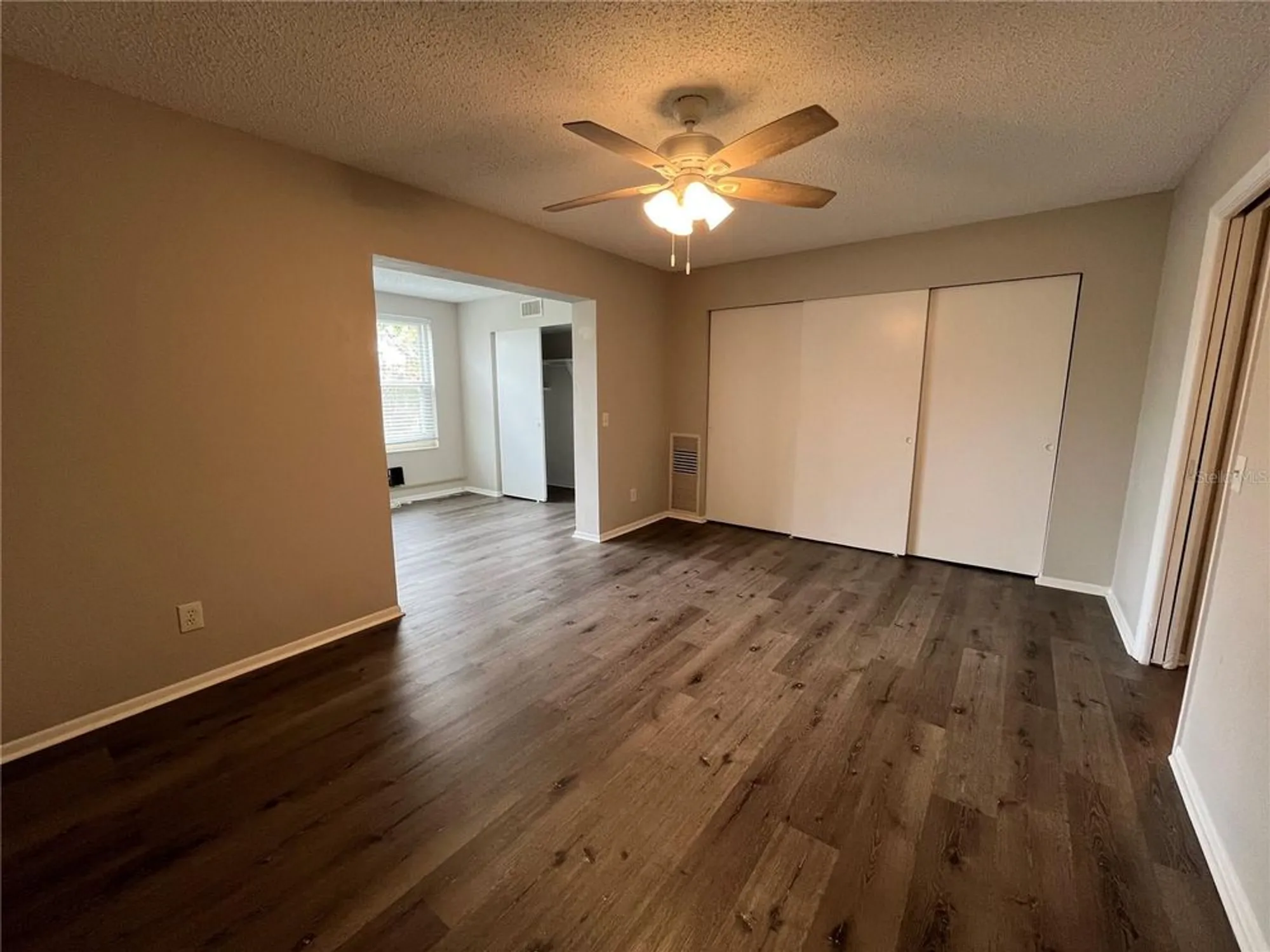 Property Slideshow image 18 of 43 | 2449 columbia dr apt 55, Clearwater, FL, 33763