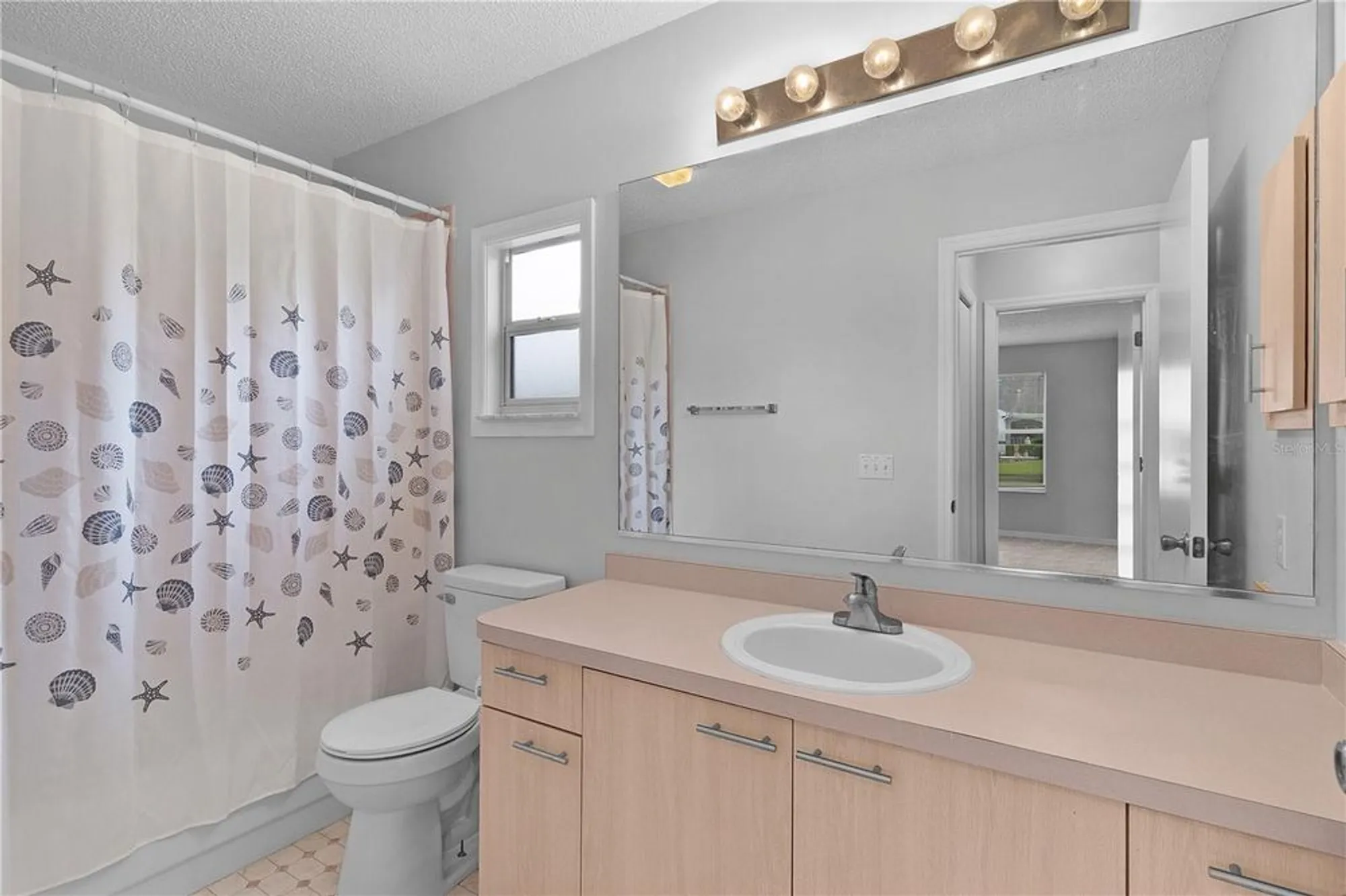 Property Slideshow image 24 of 41 | 807 ramos dr, The Villages, FL, 32159