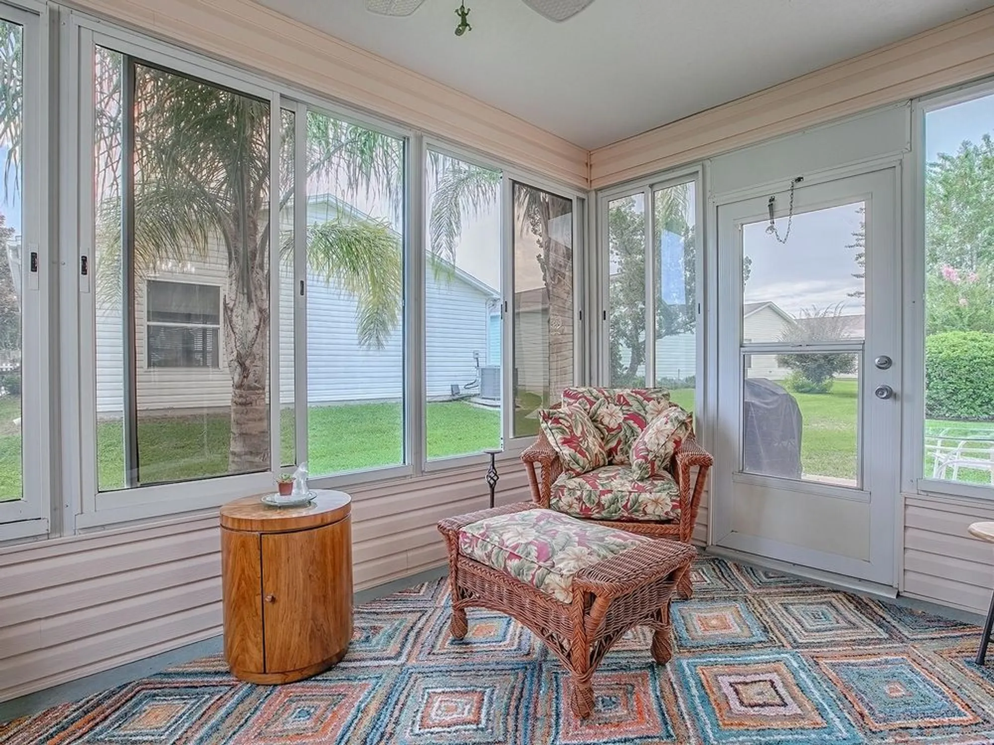 Property Slideshow image 21 of 42 | 421 aldama ave, The Villages, FL, 32159