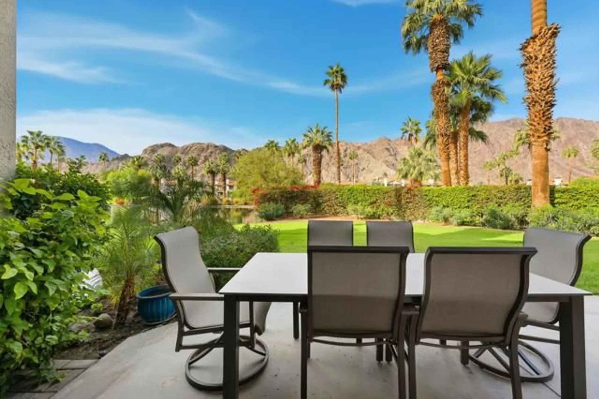 Property Slideshow image 22 of 36 | 55297 tanglewood, La Quinta, CA, 92253