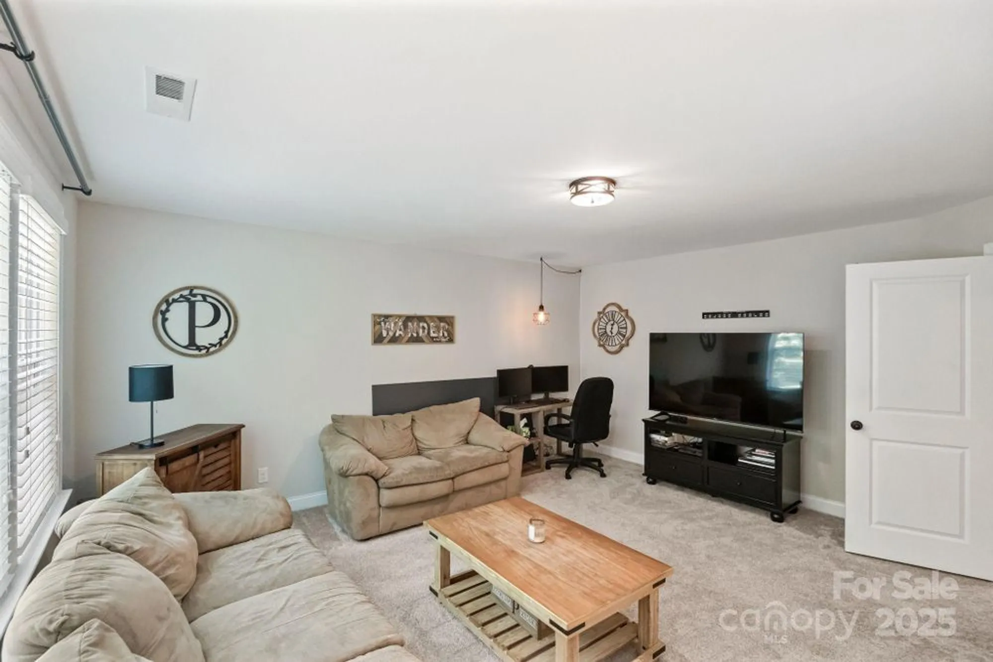 Property Slideshow image 27 of 48 | 142 canoe pole ln, Mooresville, NC, 28117