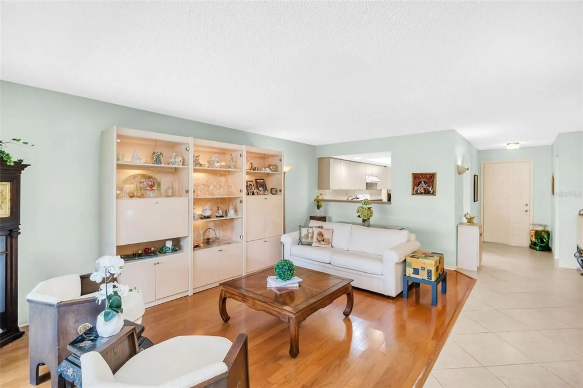 Property Slideshow image 14 of 49 | 1164 rustlewood ct, Palm Harbor, FL, 34684