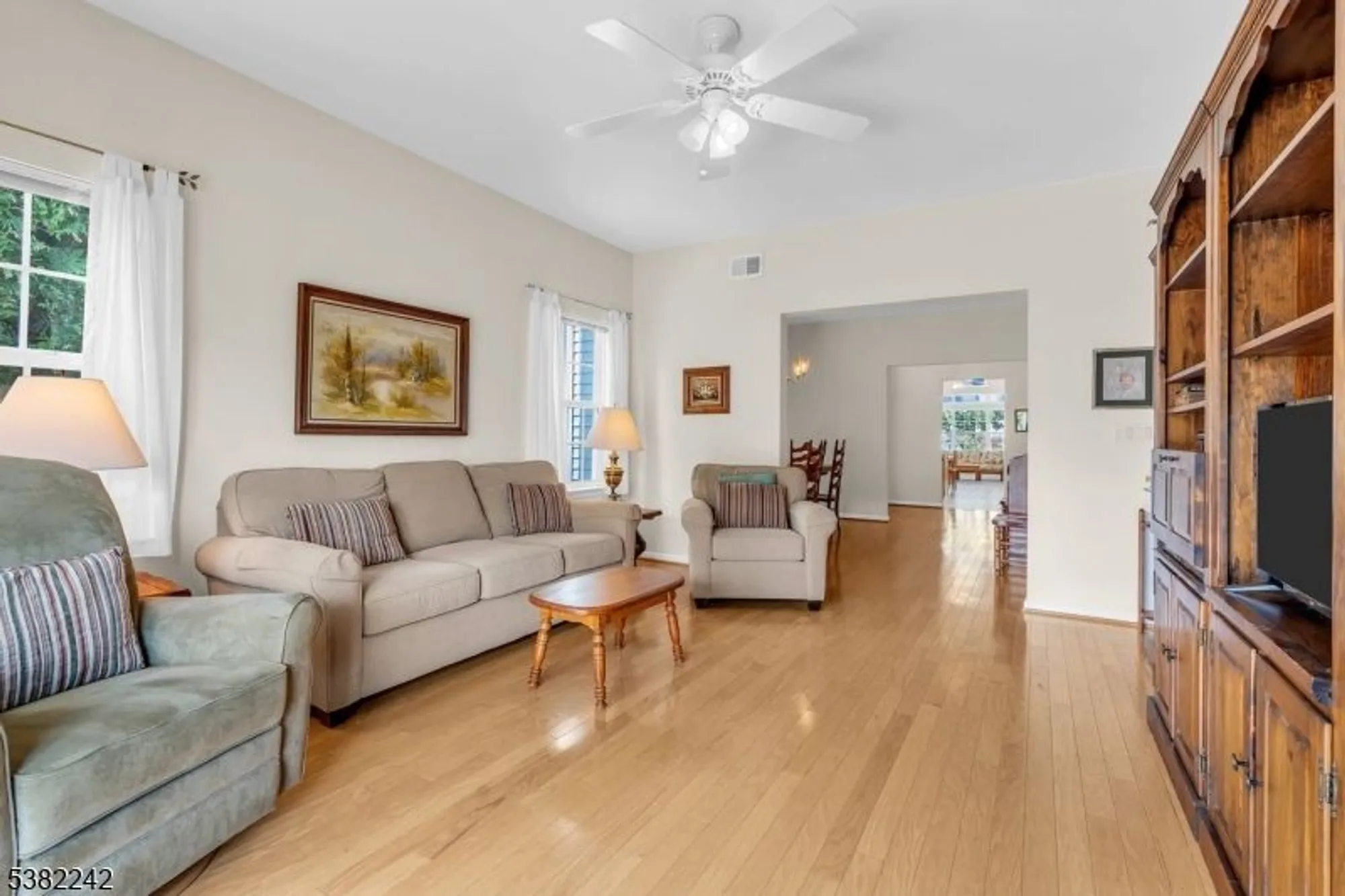 Property Slideshow image 13 of 41 | 12 medici dr, Somerset, NJ, 08873