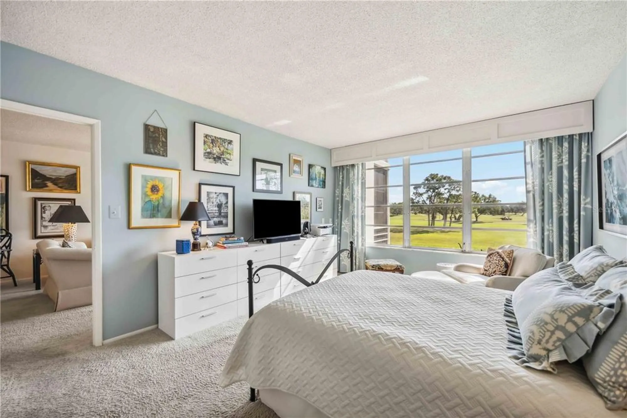 Property Slideshow image 20 of 31 | 7461 w country club dr 207, Sarasota, FL, 34243