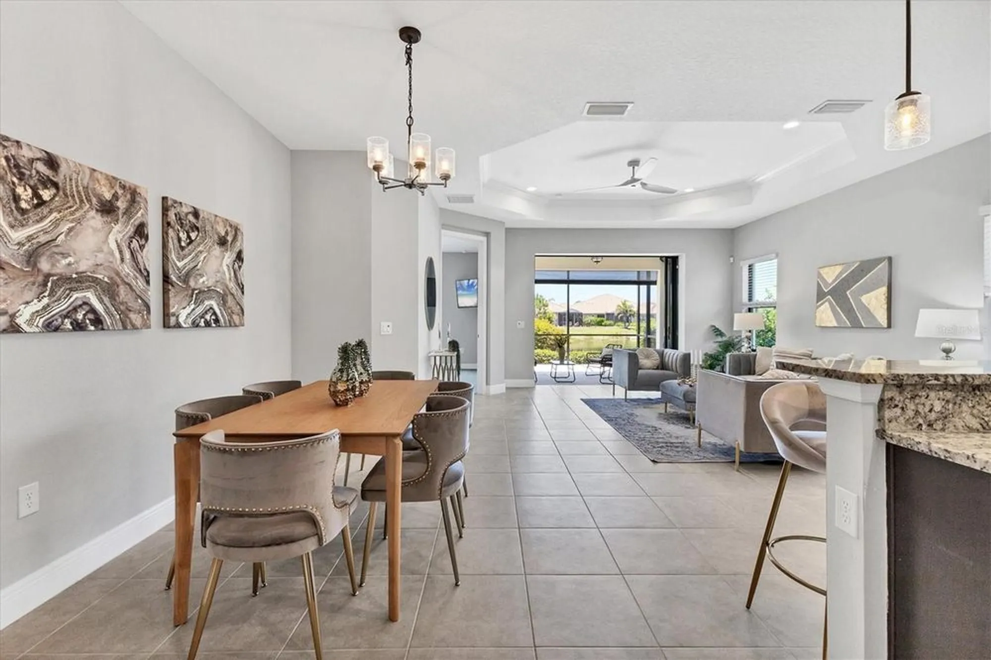 Property Slideshow image 17 of 55 | 21649 avon park ct, Venice, FL, 34293