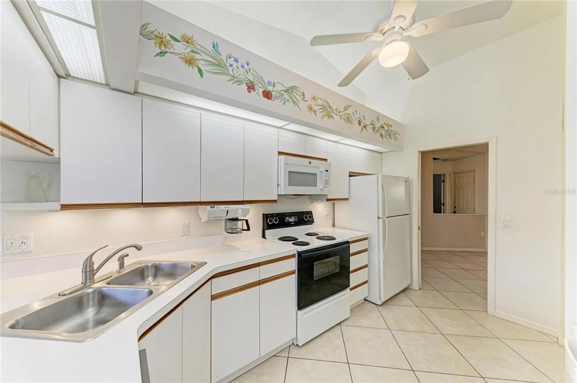 Property Slideshow image 16 of 62 | 101 southampton pl 248, Venice, FL, 34293