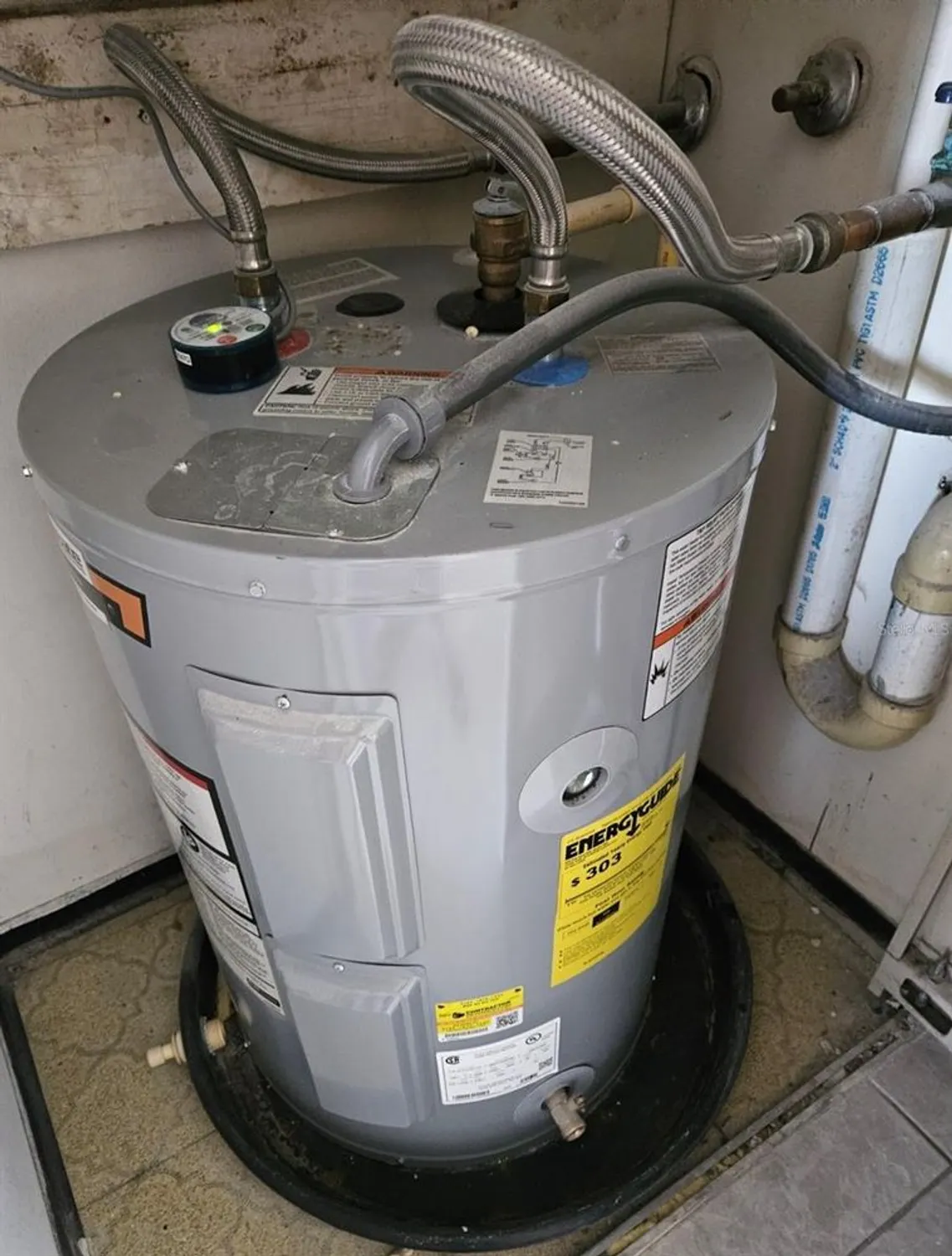 Property Slideshow image 27 of 34 | 21280 brinson ave 205, Port Charlotte, FL, 33952