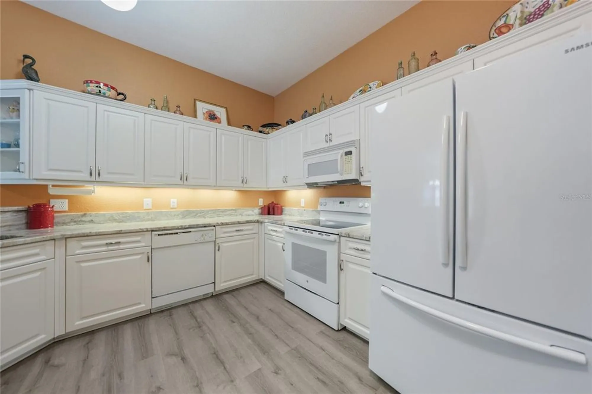 Property Slideshow image 18 of 64 | 530 islamorada blvd, Punta Gorda, FL, 33955