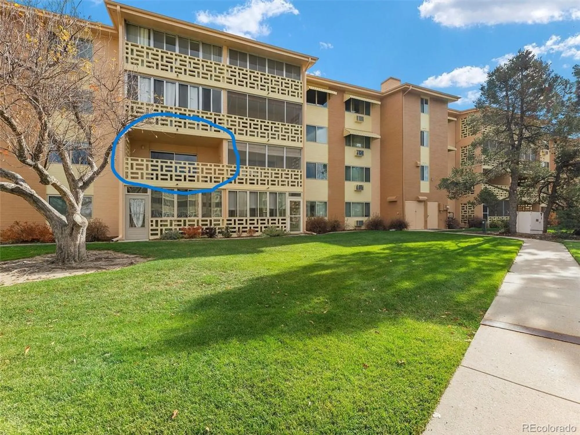 Property Slideshow image 32 of 37 | 605 s alton way 2b, Denver, CO, 80247