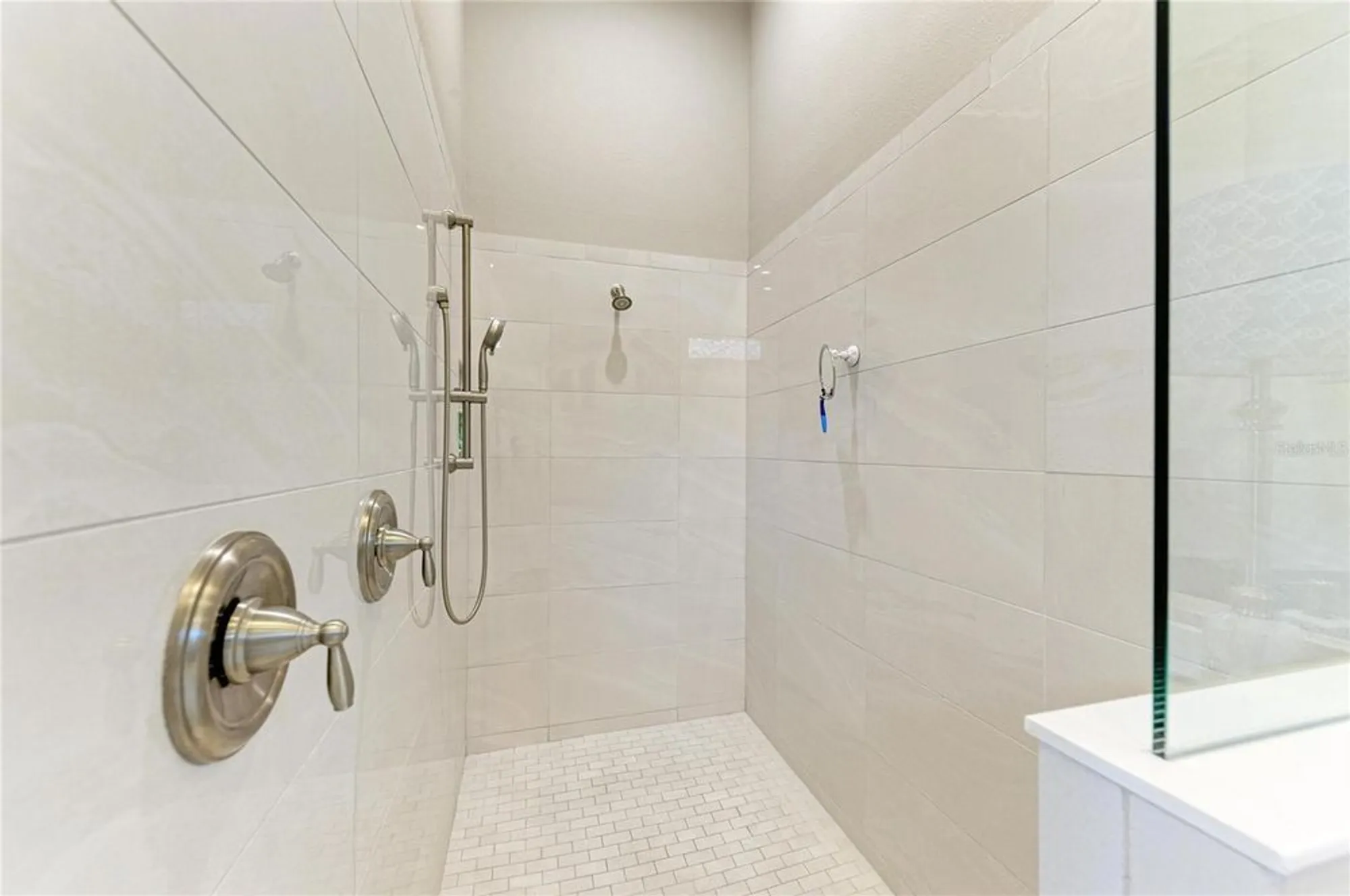 Property Slideshow image 30 of 100 | 13108 treviso dr, Bradenton, FL, 34211