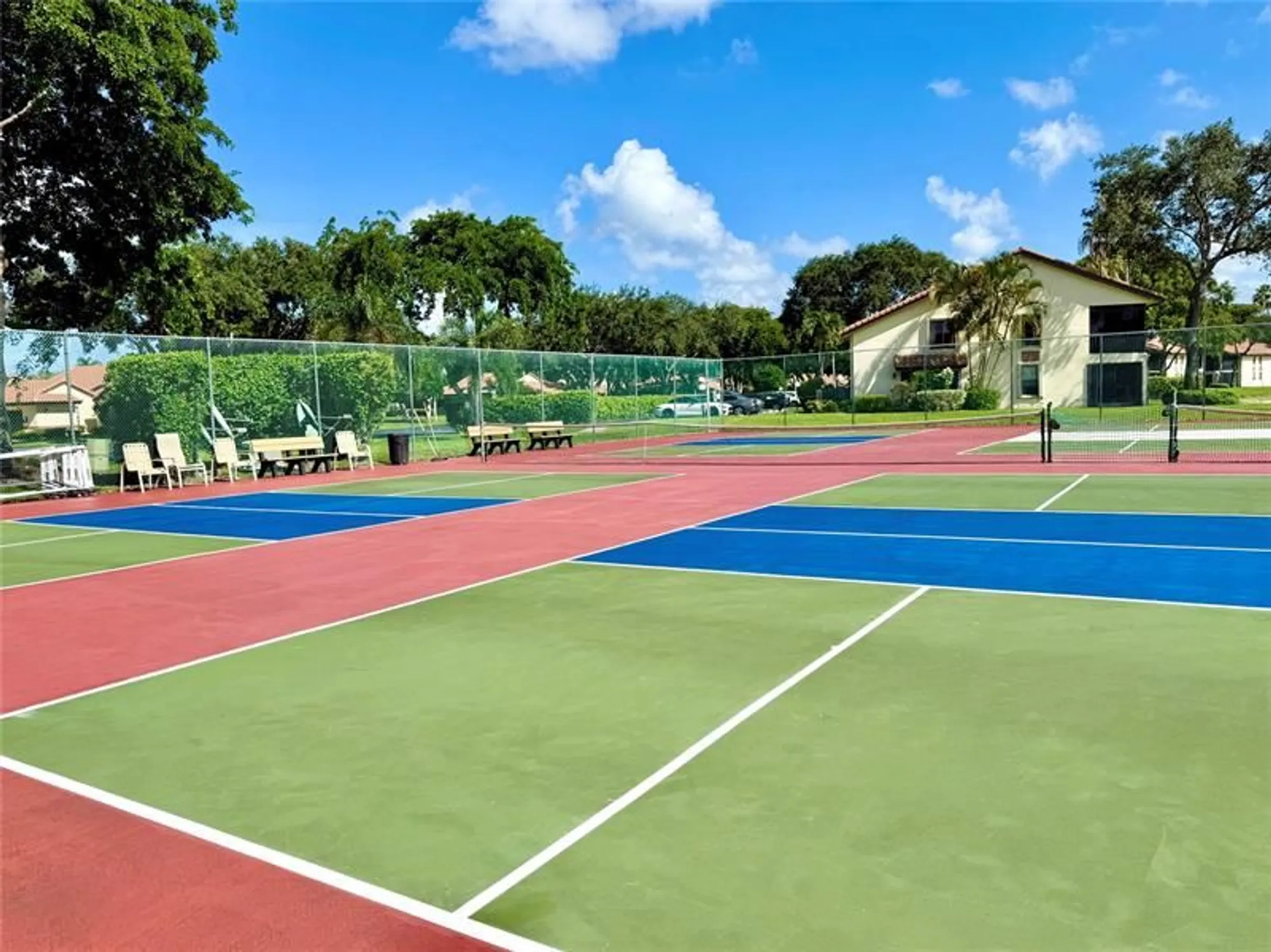 Property Slideshow image 40 of 51 | 5869 sunswept ln b, Boynton Beach, FL, 33437