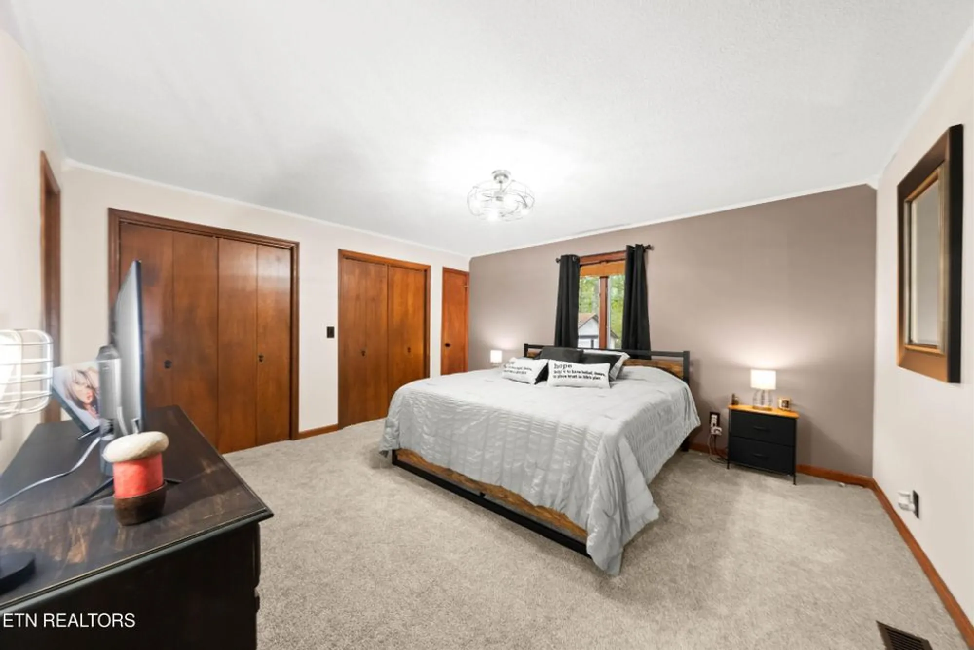 Property Slideshow image 28 of 51 | 182 delbridge ln, Crossville, TN, 38558