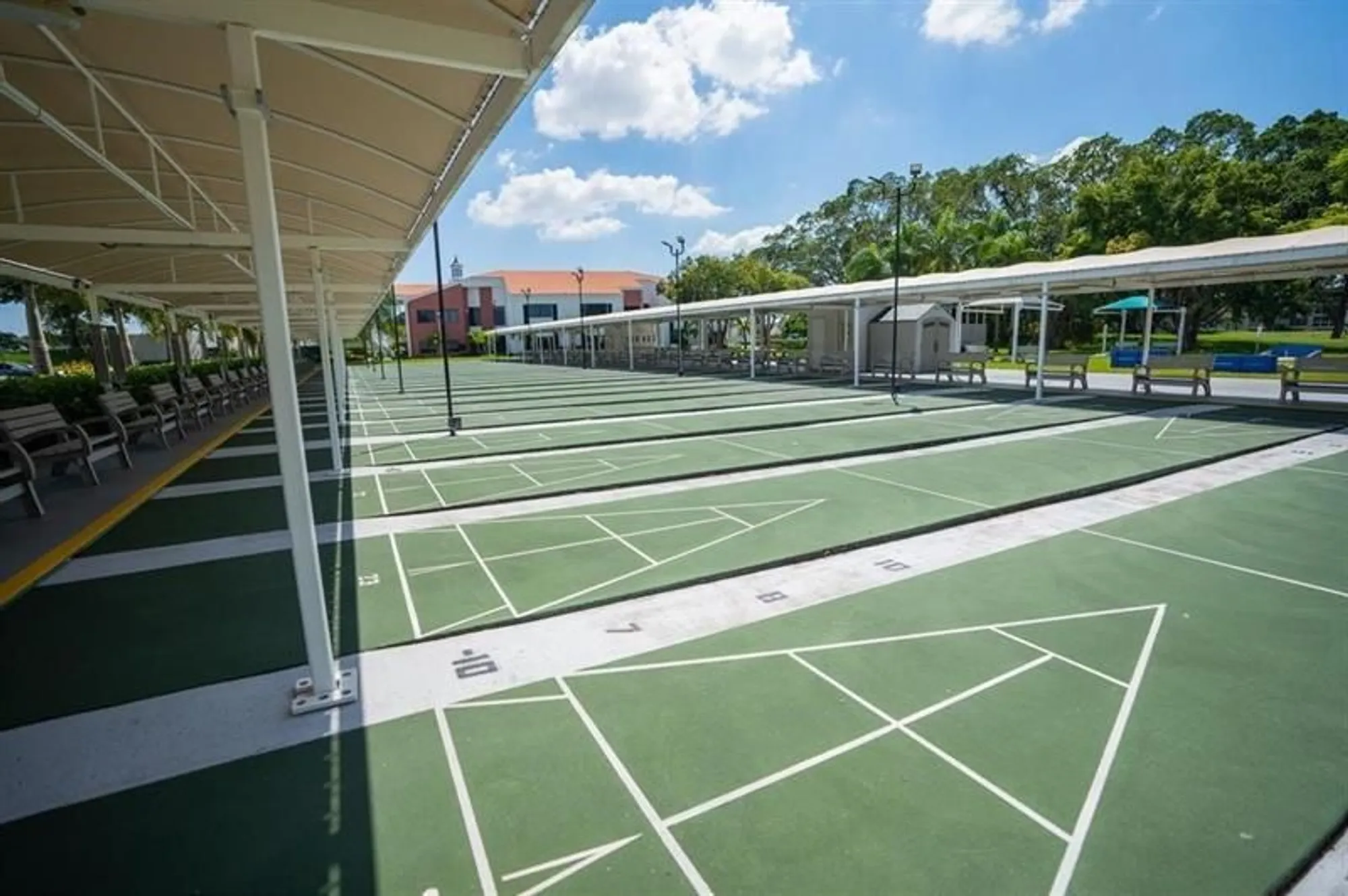 Property Slideshow image 29 of 42 | 333 newport v # 333, Deerfield Beach, FL, 33442