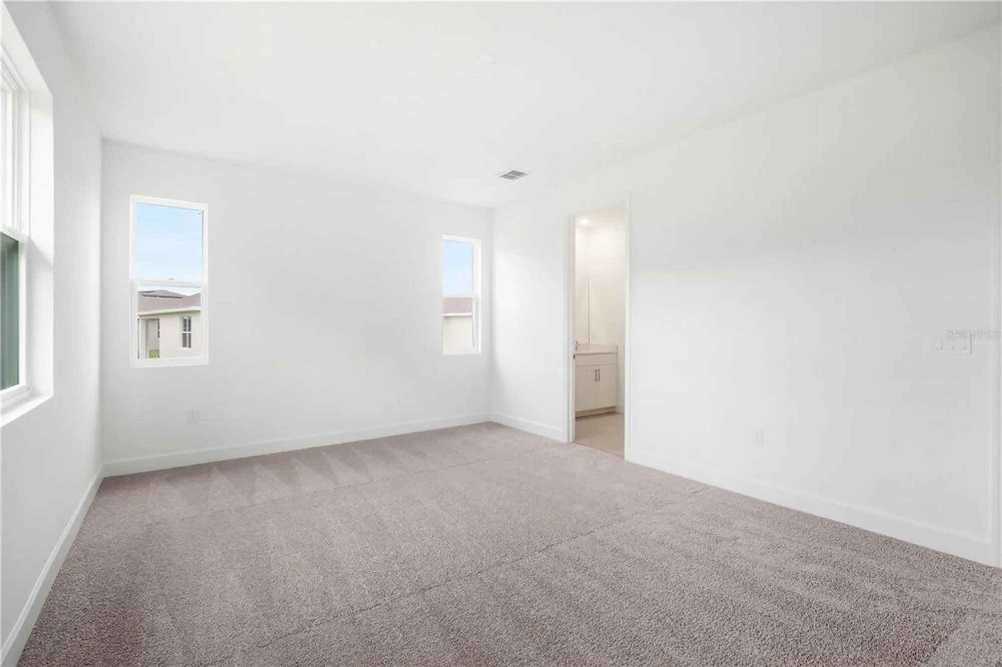 Property Slideshow image 20 of 46 | 9229 players dr, Weeki Wachee, FL, 34613