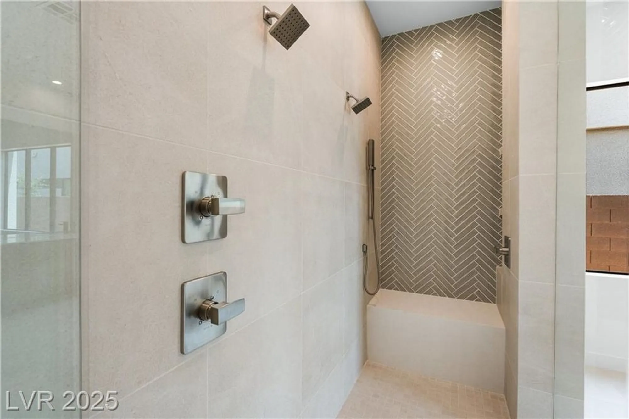 Property Slideshow image 79 of 98 | 1533 pleasant bay ct, Henderson, NV, 89011