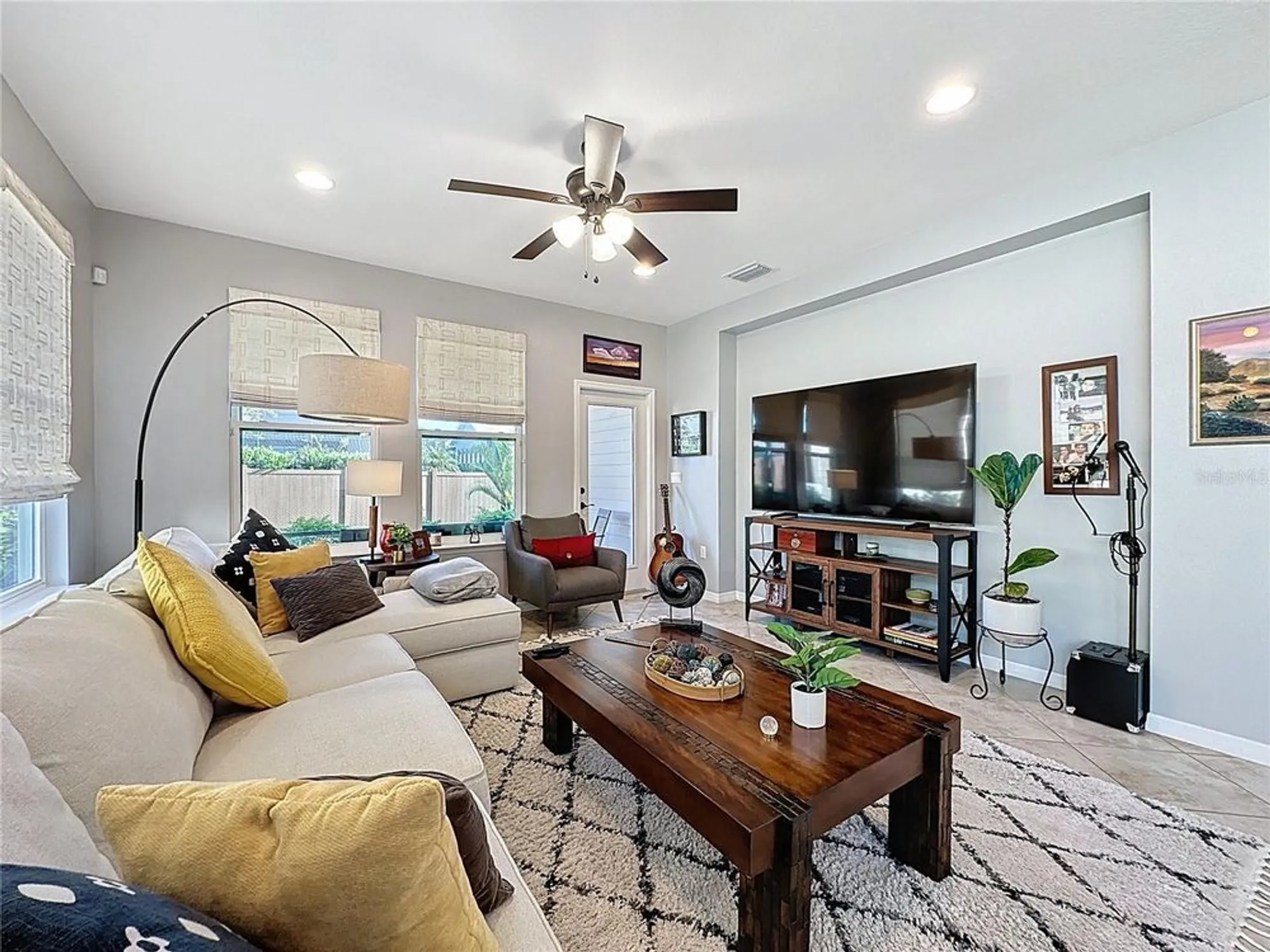 Property Slideshow image 20 of 79 | 373 alcove dr, Groveland, FL, 34736