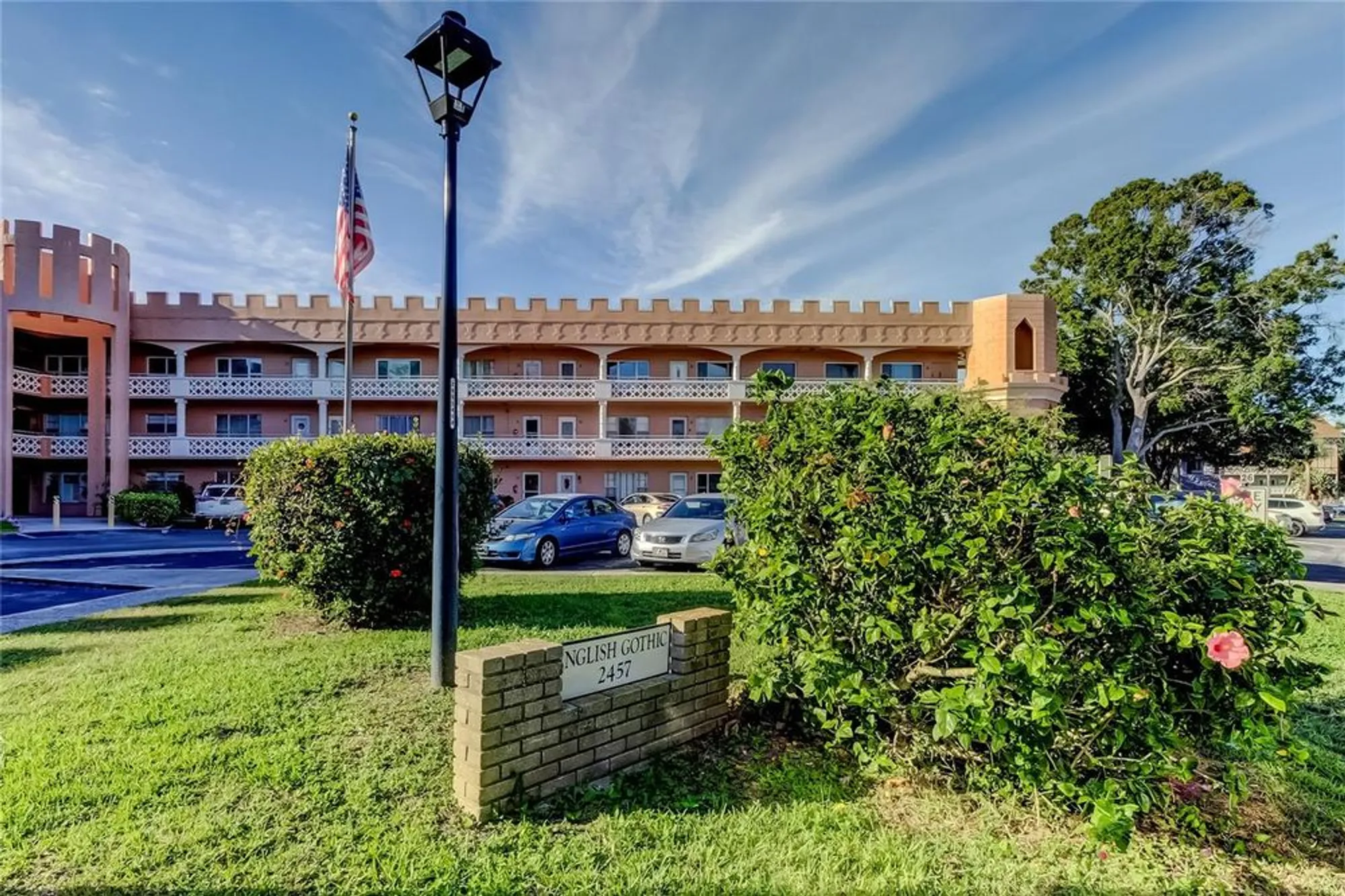 Property Slideshow image 2 of 75 | 2457 ecuadorian way apt 57, Clearwater, FL, 33763